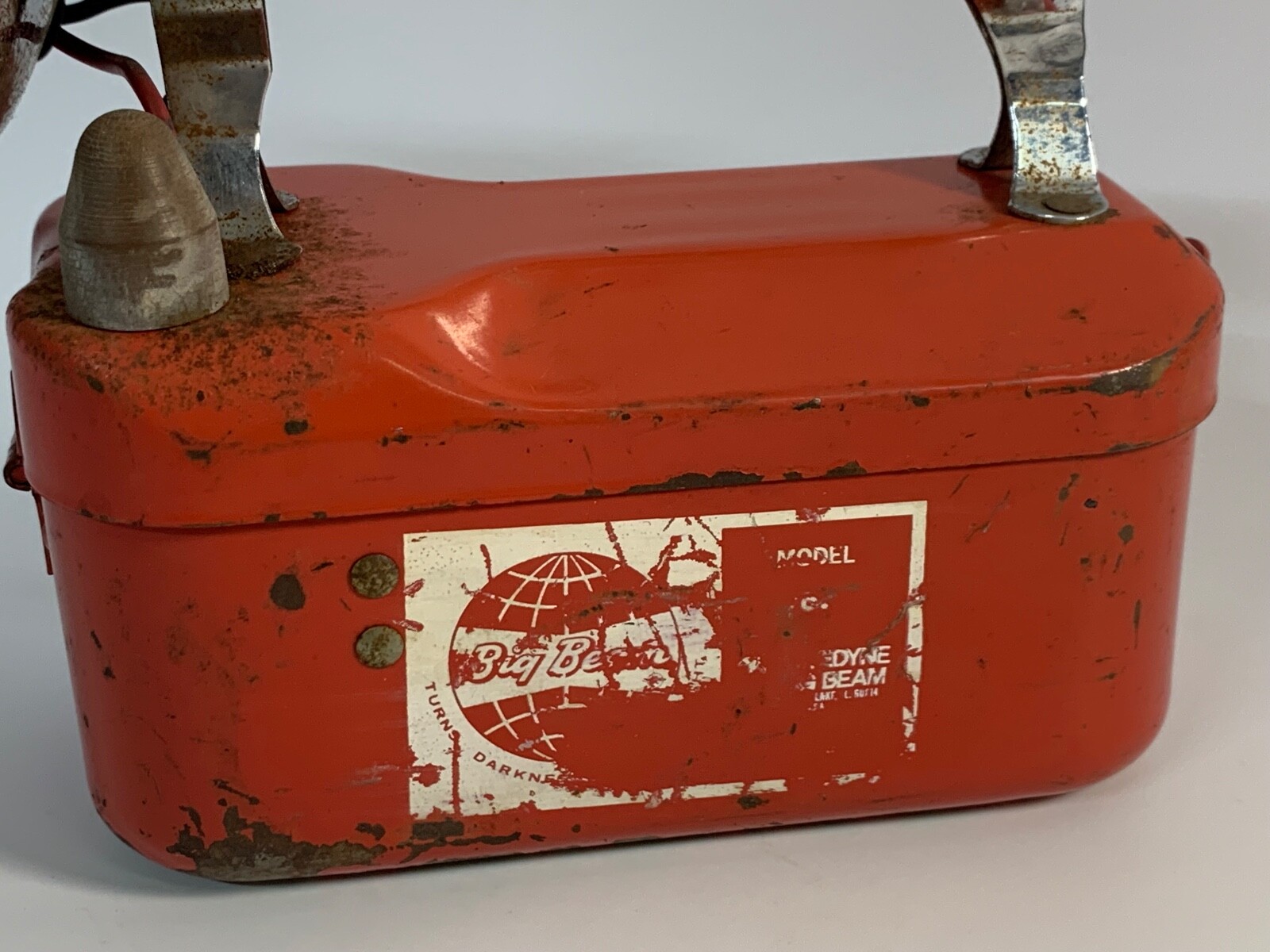 Vintage Big Beam Model 166 Flashlight Lantern Spotlight (Tested, Works!)
