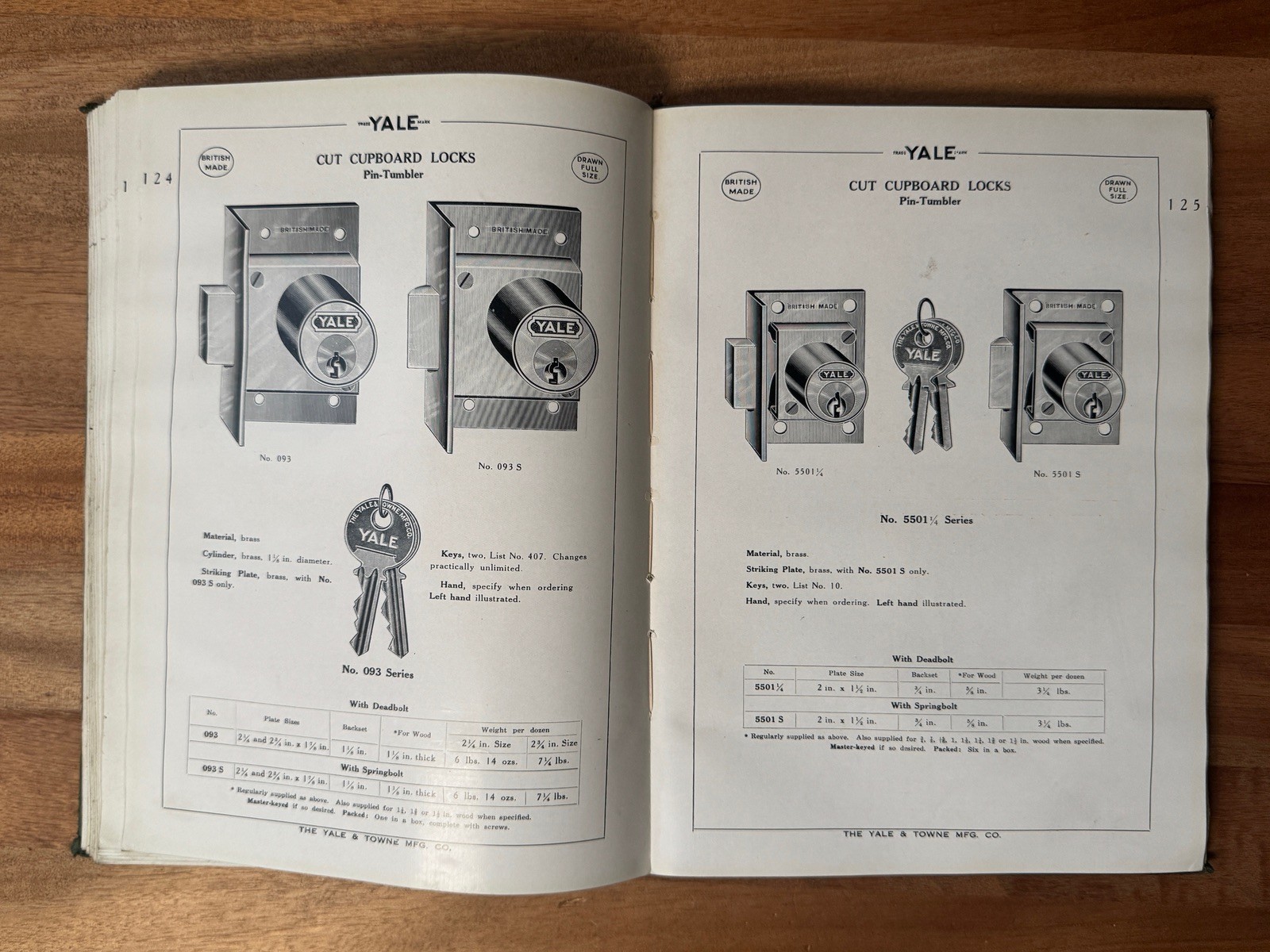 Vintage 1958 YALE & TOWNE England Catalogue Locks Padlocks Car Locks Rare