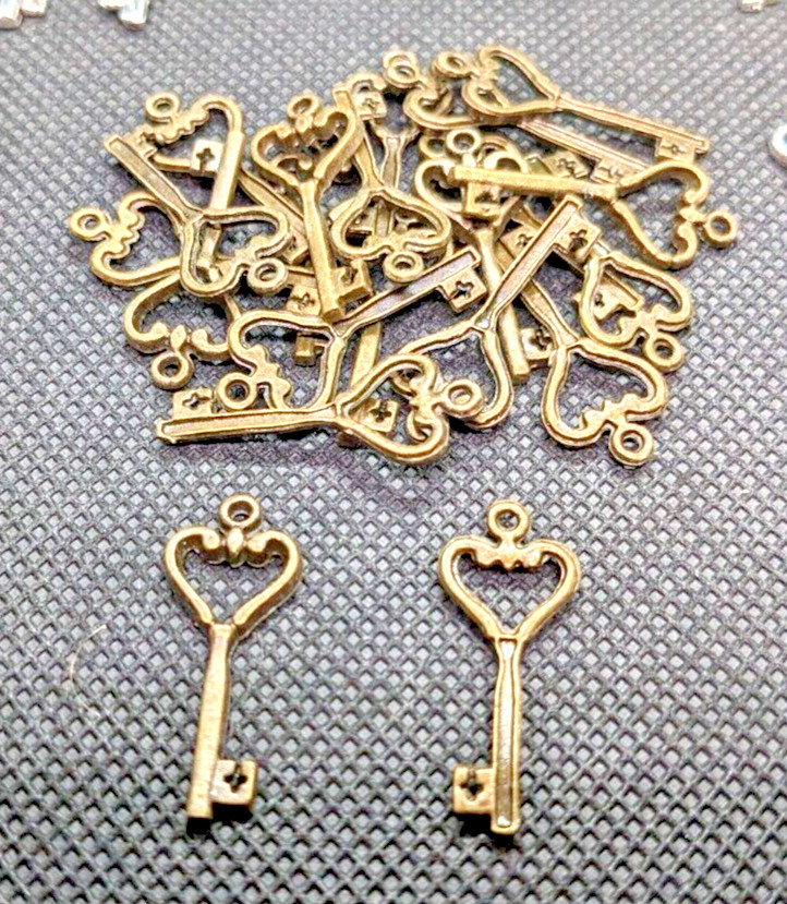 Keys Lot of 5 Bundles Multiple Design Mini Charms Smalls Findings Jewelry Supply
