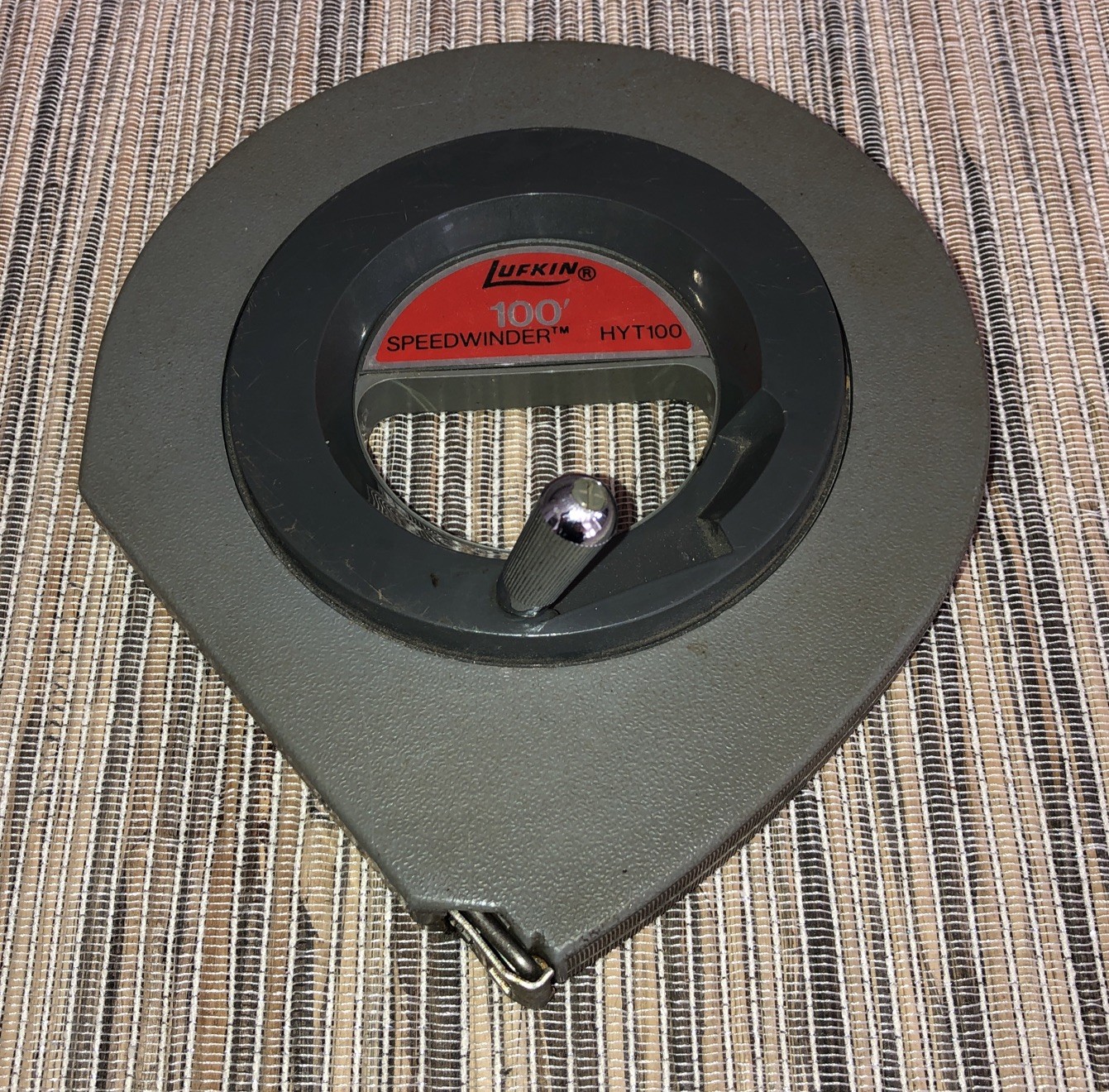 Vintage Lufkin 100’ Speedwinder Yellow Clad Tape Measure Measuring Tool HYT100