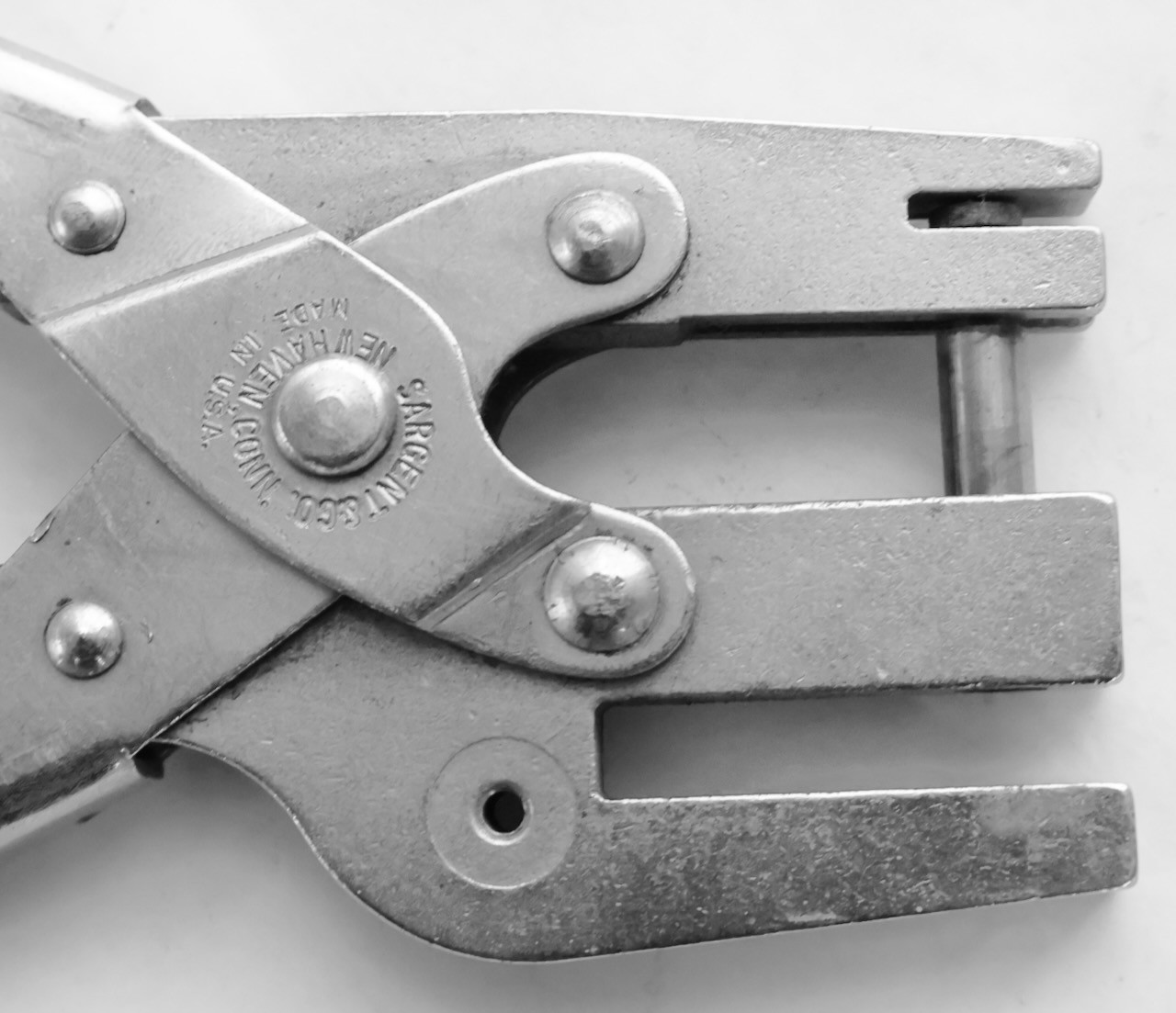 2 Paper – Leather – Craft Metal Punches / Sargent & Co. + Unbranded / MT Tools