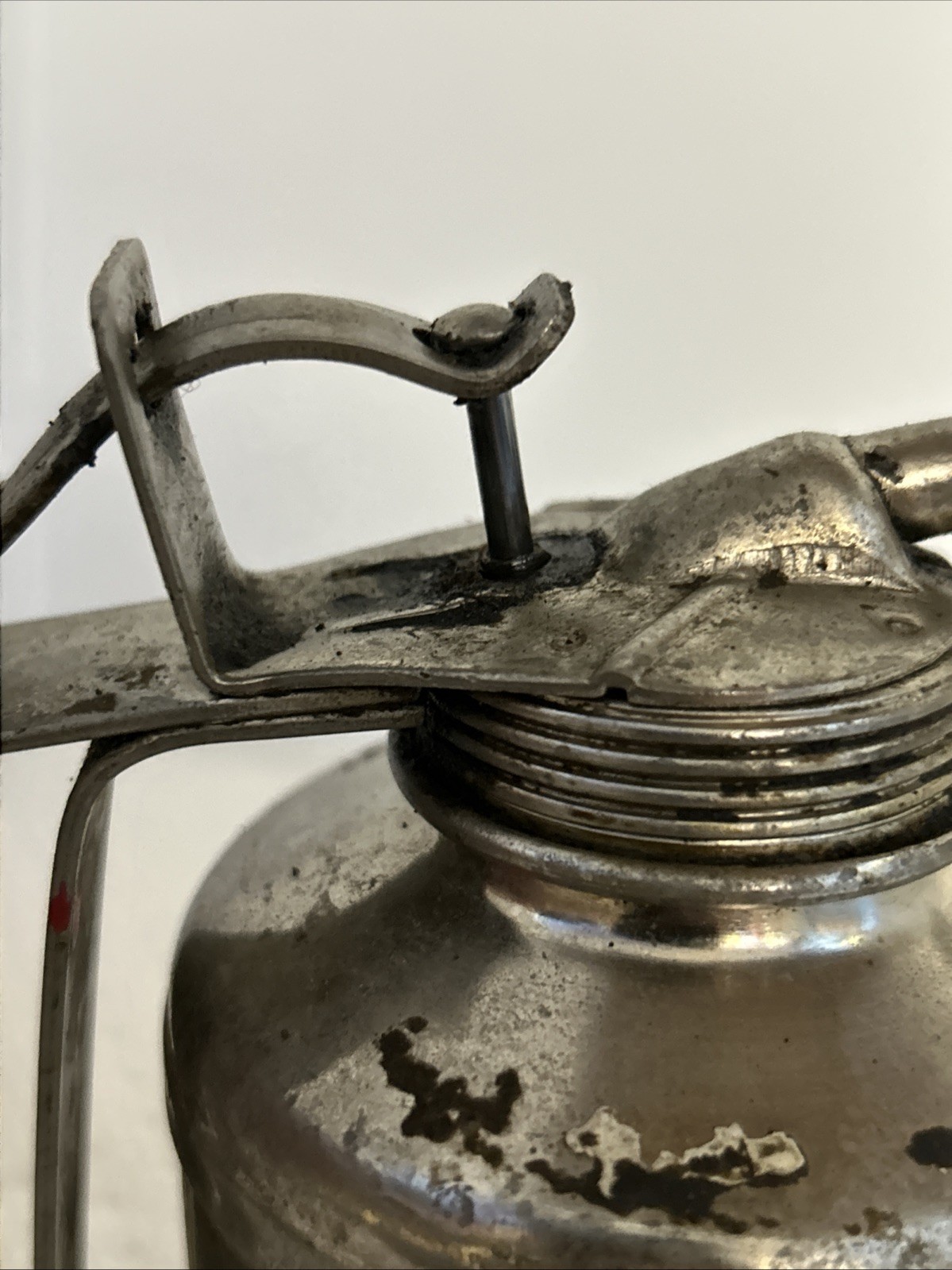 Vintage Plews Pump Oil Can Long Spout Metal Thumb Oiler USA Garage Tool Oiling