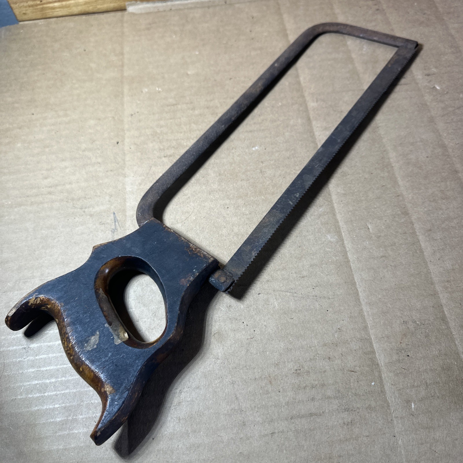 Vintage Saw Hack Saw Meat Saw Wood Handle 12″ Blade Primitive Farm Wood Steel