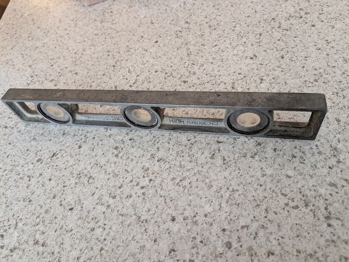 Vintage Exact Level Tool Mfg Co 18″ Metal Level High Bridge NJ USA