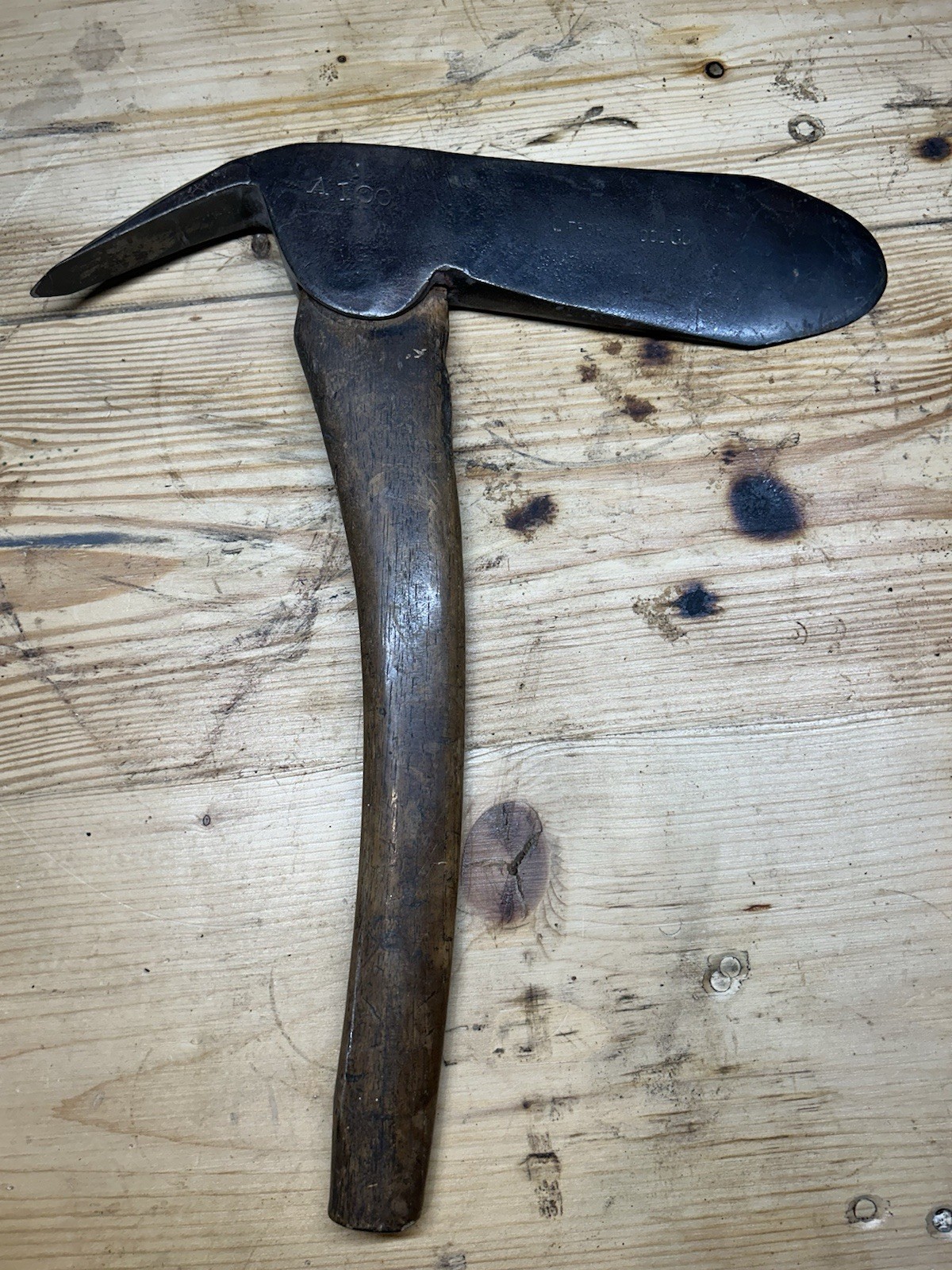 Gifford Wood Co. 602 Ice Harvesting Axe Head Antique Incredible Shape.