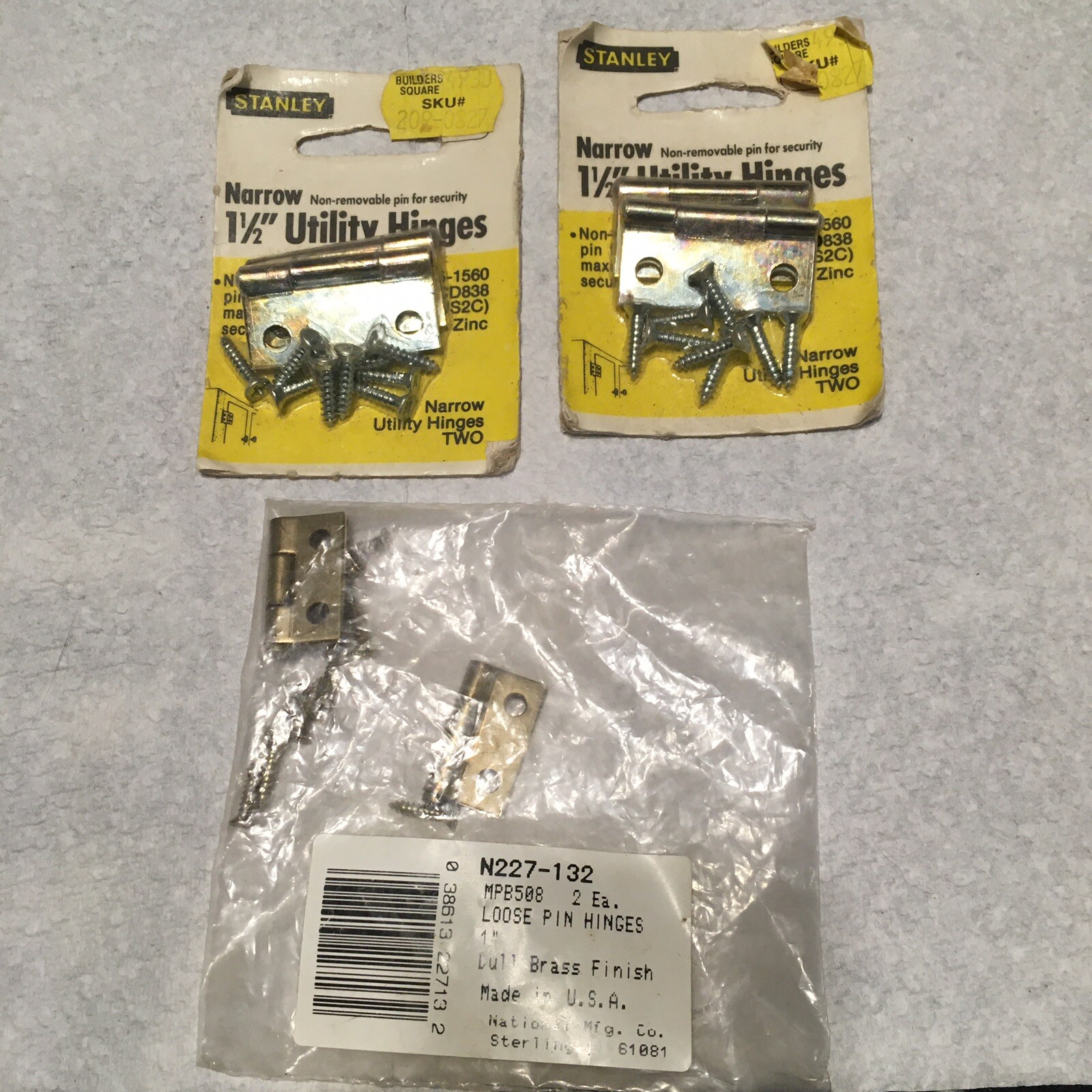 Lot of 2 Set 1 1/2″ Stanley Narrow Zinc Utility Hinges 75-1950 & Set 1″ Brass