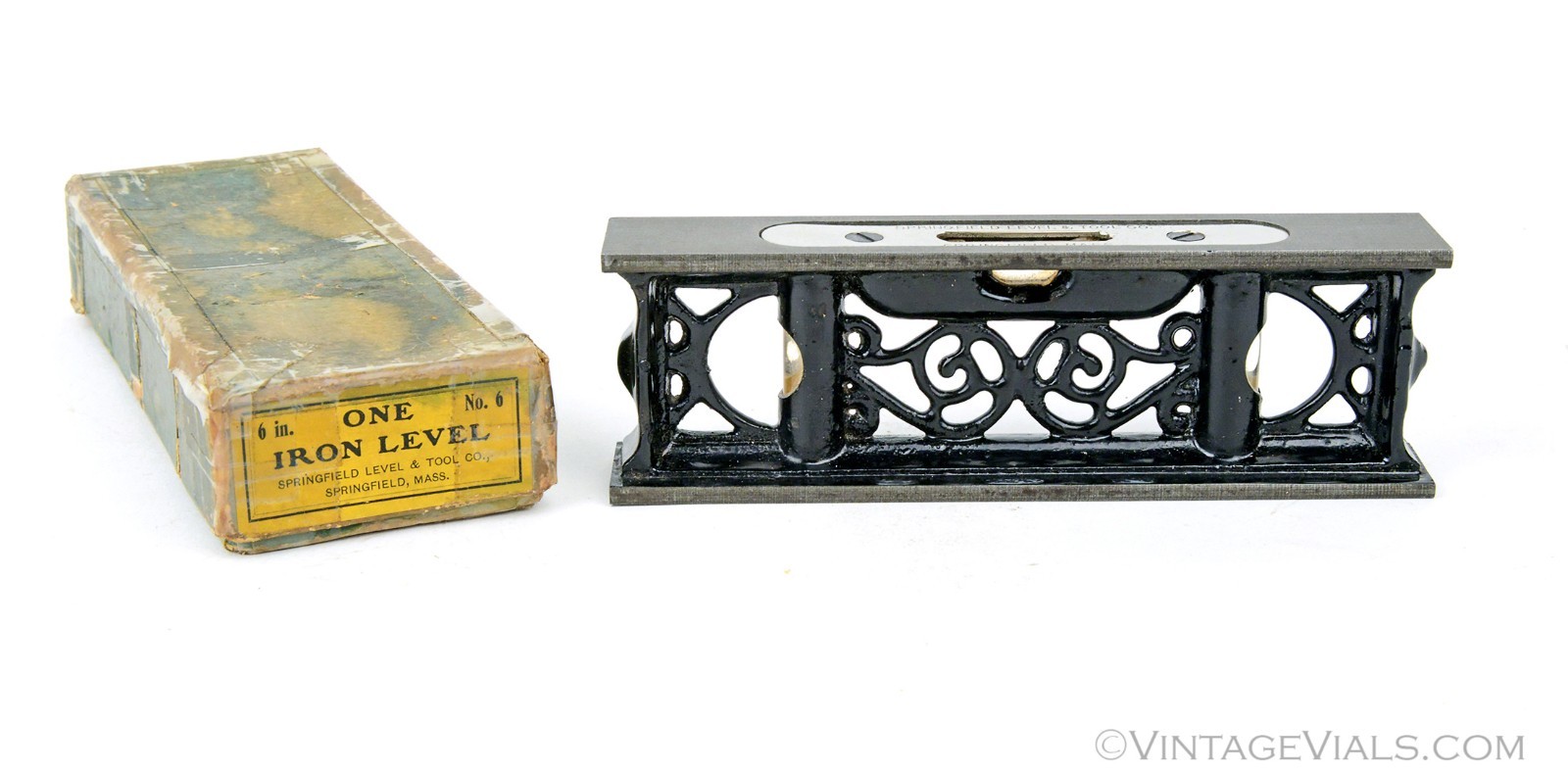 Mint Unused! SRINGFIEILD LEVEL & TOOL CO. No. 6 Iron Level in ORIGINAL BOX!
