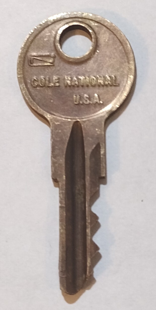 Vintage Key COLE NATIONAL BIM Appx 1-3/4″ Replacement Locks B1M