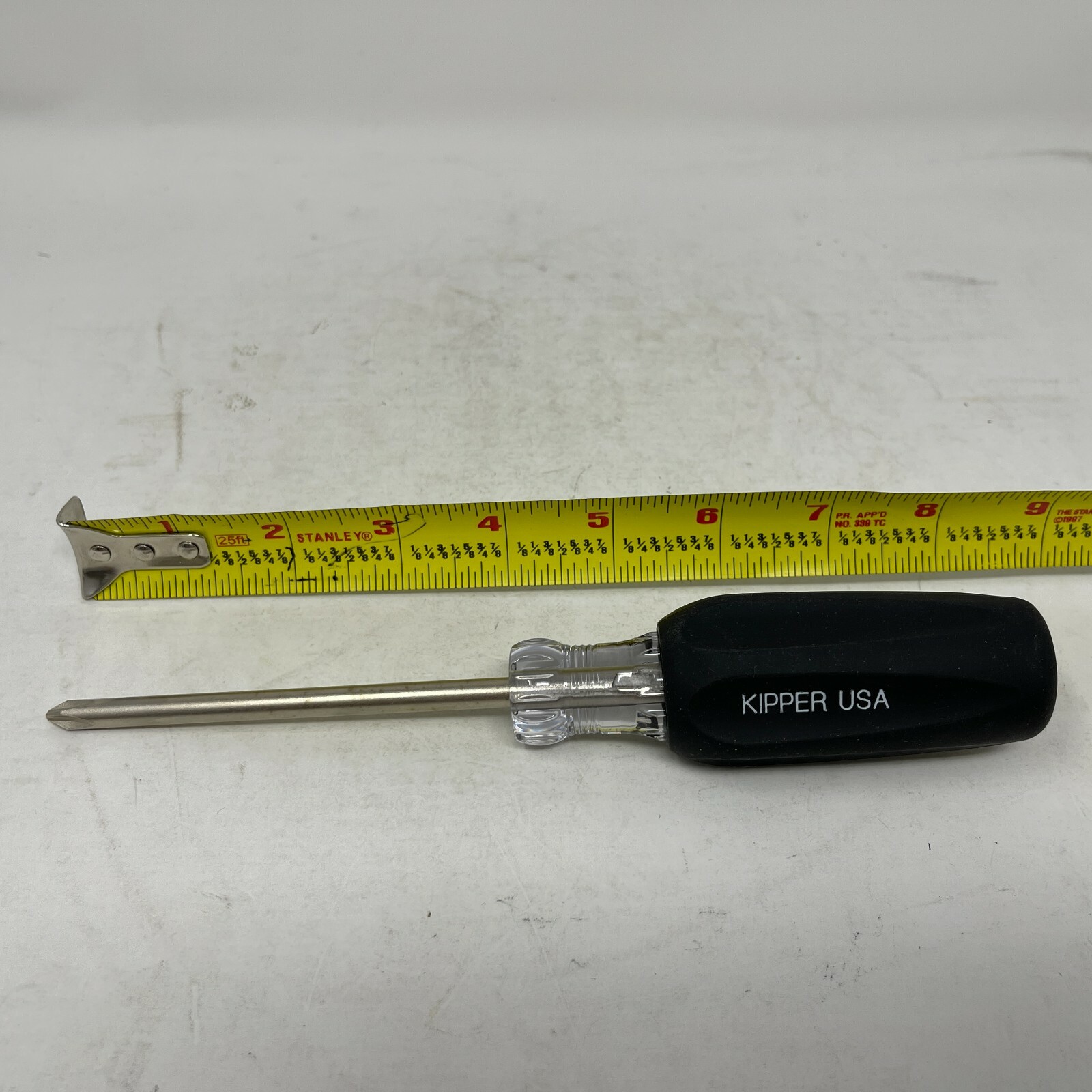 Kipper Tools P2 1/4″ Phillips Head Screwdriver 4″ (9″ L with handle) Made in USA