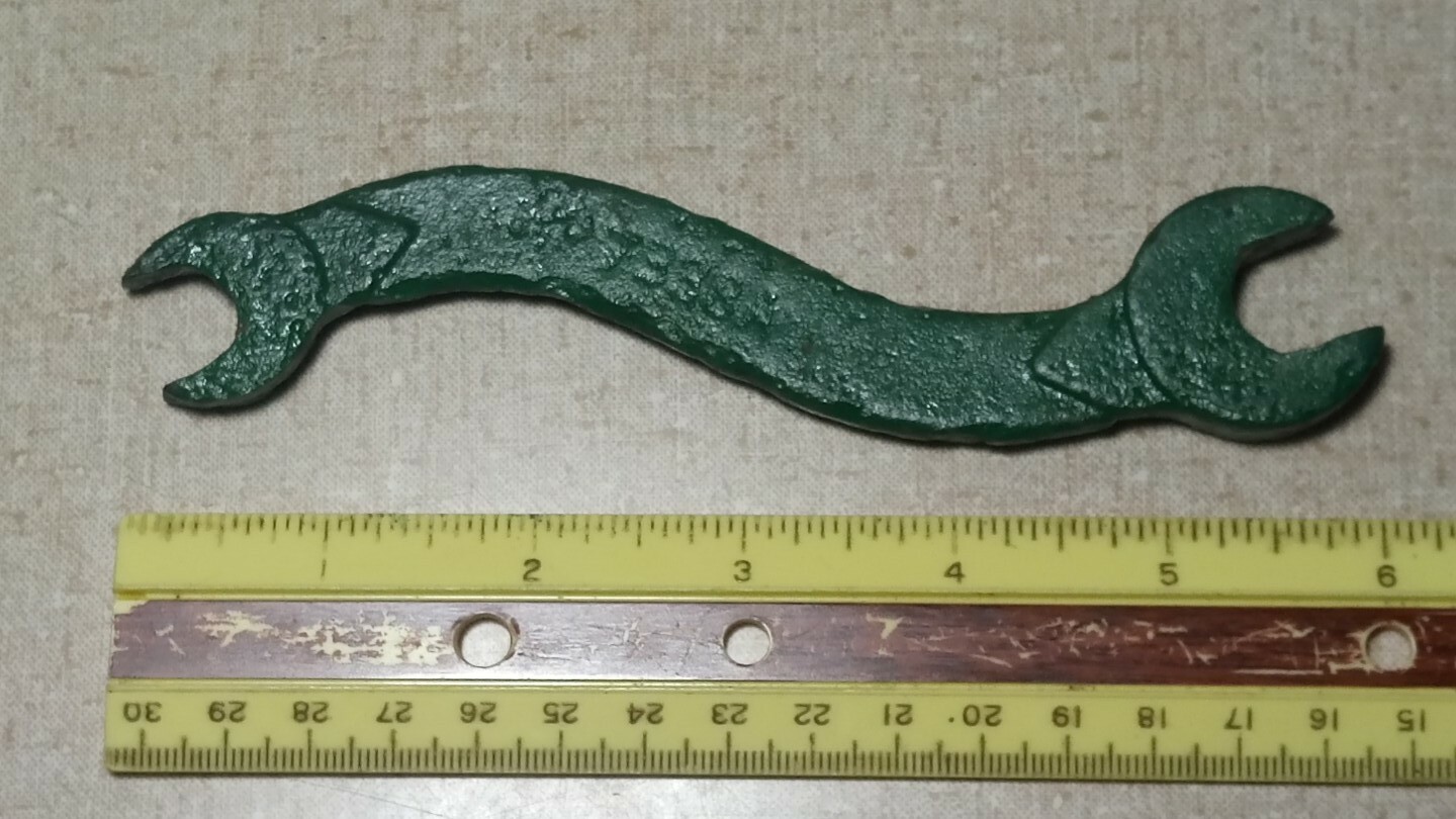 Antique Eberhard Tractor Farm Implement Plow Wrench Tool John Deere Green