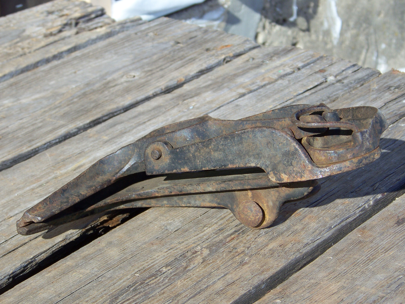 Vintage Cast Antique # 183W Hand Saw Vise Sharpening Bench mount old Tool Part