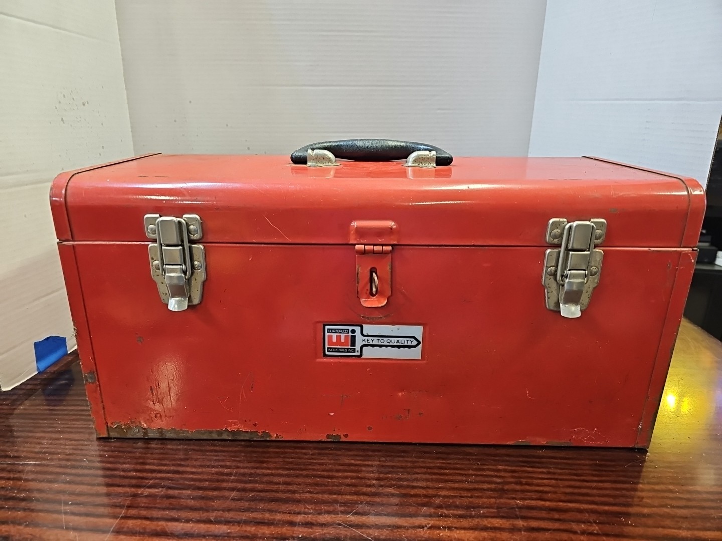 Vintage 20″ Waterloo Industries Inc. Toolbox Hinges, Latches, Handle Work Great