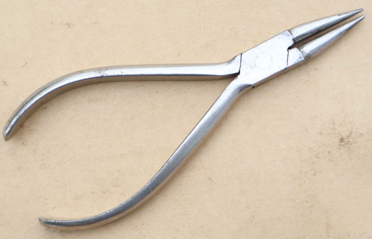 (2) Pr. of Pliers: P. L. Schmidt No. 3730 + Unbranded Round Nose Pliers / MTT