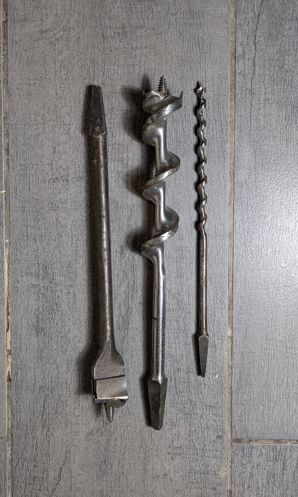 Antique Set of 13 Hand Auger Drill Brace Bits in Wood Box – Hand Tool Blue Grass
