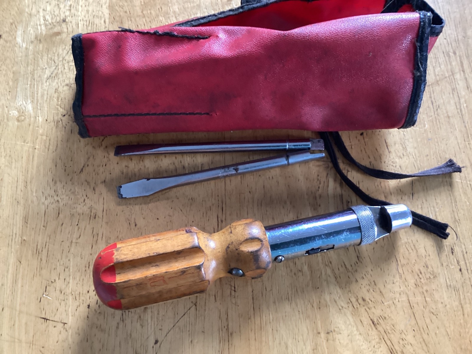 Vintage Footprint Ratchet Screwdriver In Pouch