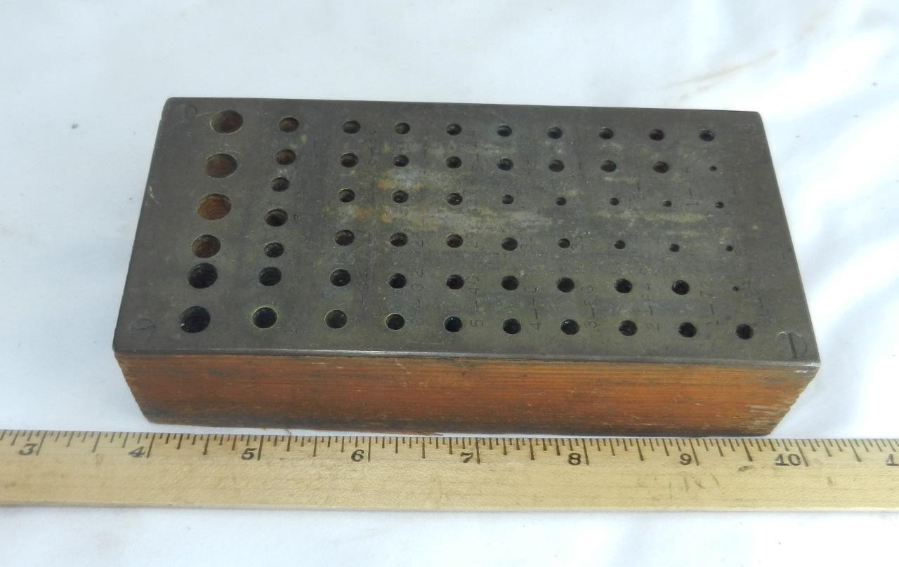 Vintage Tap CLD TPD Drill Block Metal Stand Holder Holds 58 Brass Top Wood Base!