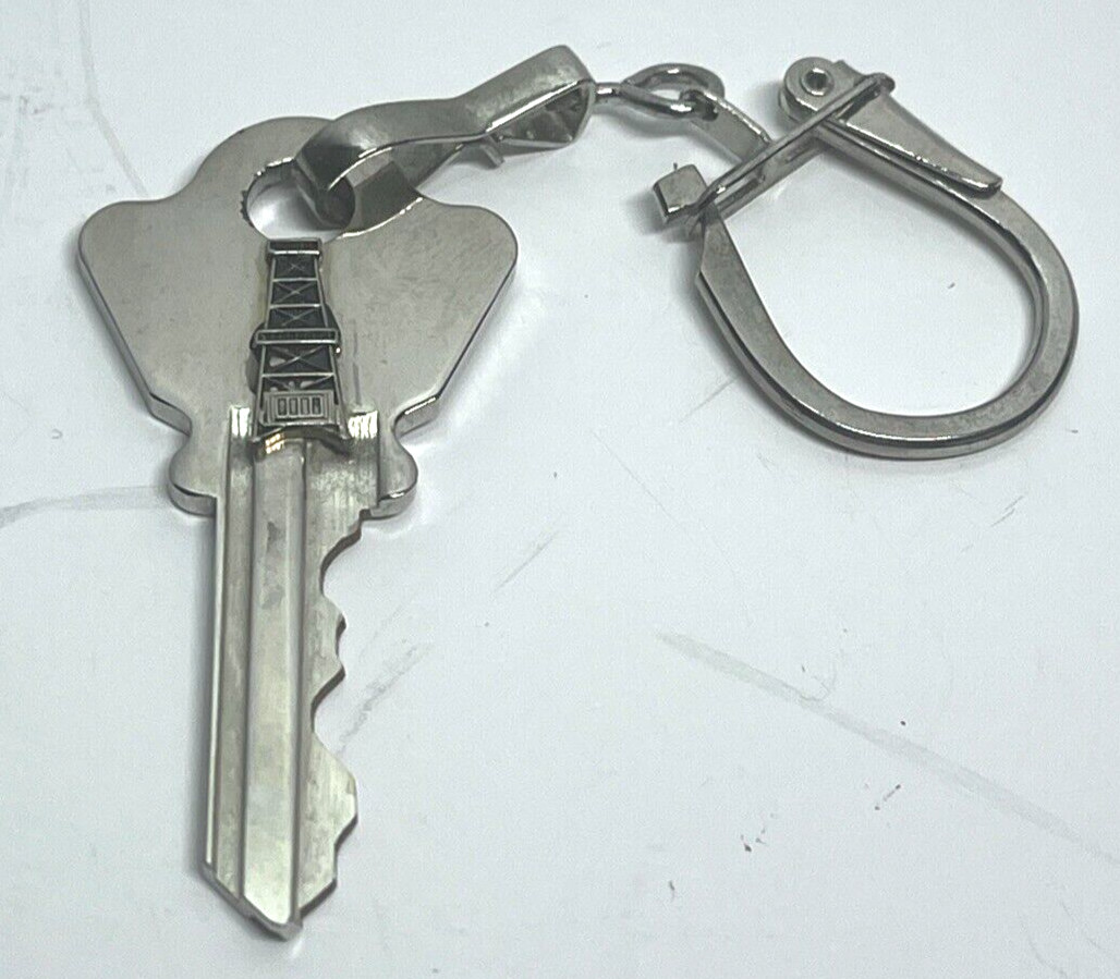 Oil Rig Key Silver Tone Keychain – Vintage