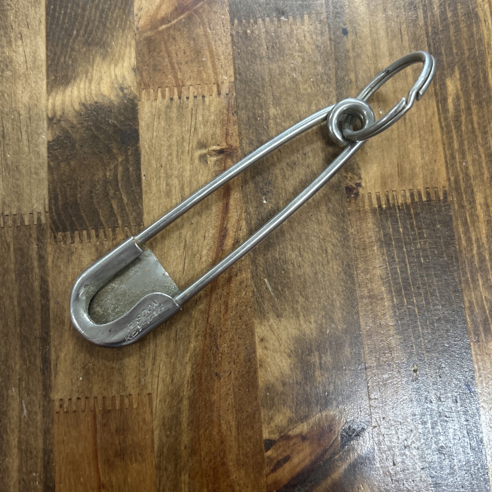 Silver Tone Vintage Risdon Key Tag 4” Large Safety Pin Keychain Key Ring