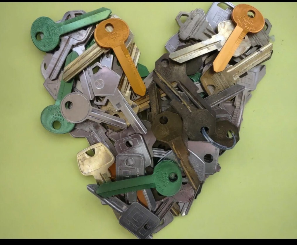 Large Lot of Misc Key Blanks 3 lbs HOUSE, CAR, etc .
