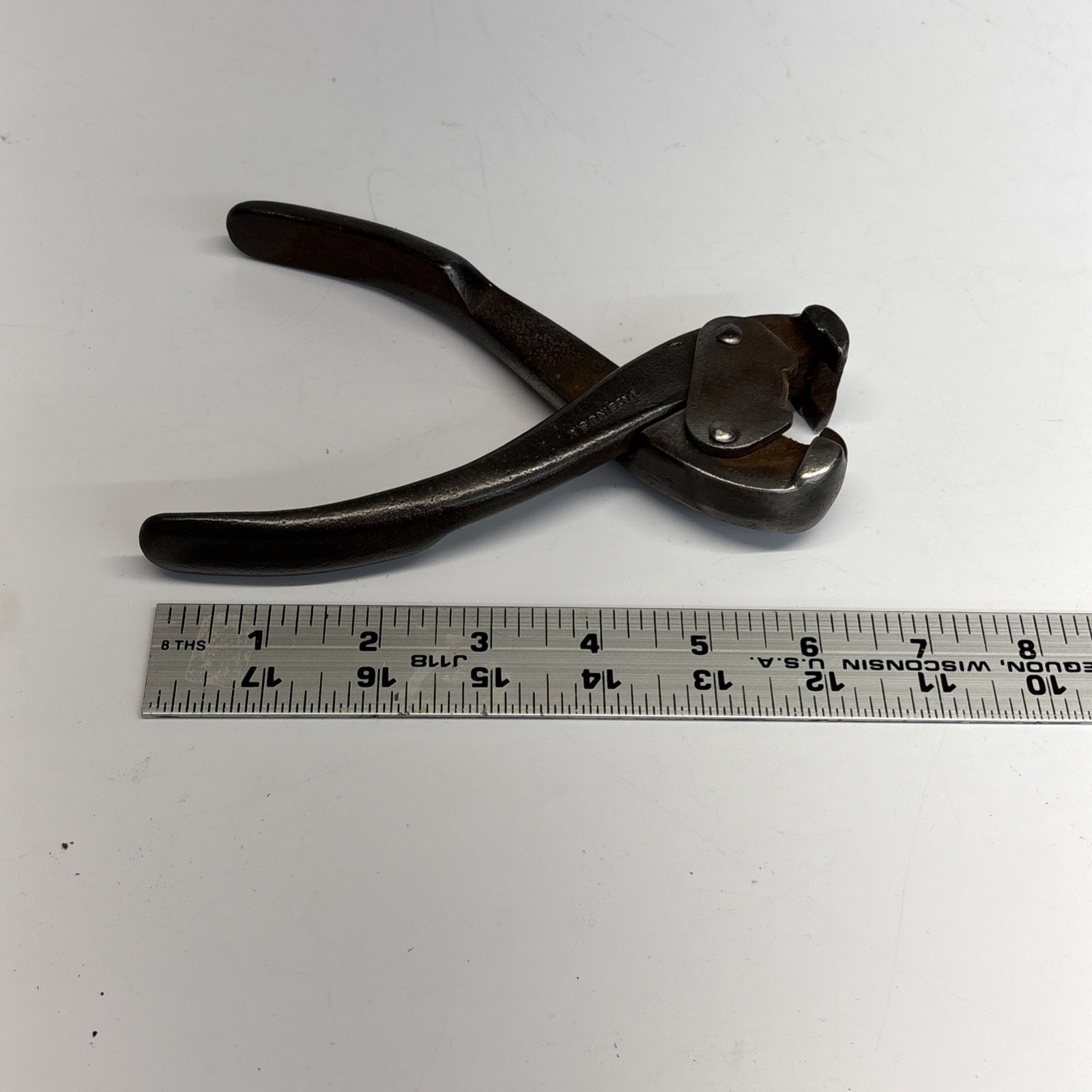 Vintage C.S. Osborne Upholstery Crimping Pliers Clinching Tool USA