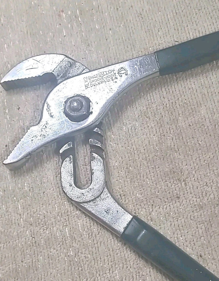 Vintage Diamond Calk Horseshoe Co. HL112 Groove-Joint Pliers DIAMALLOY USA MADE