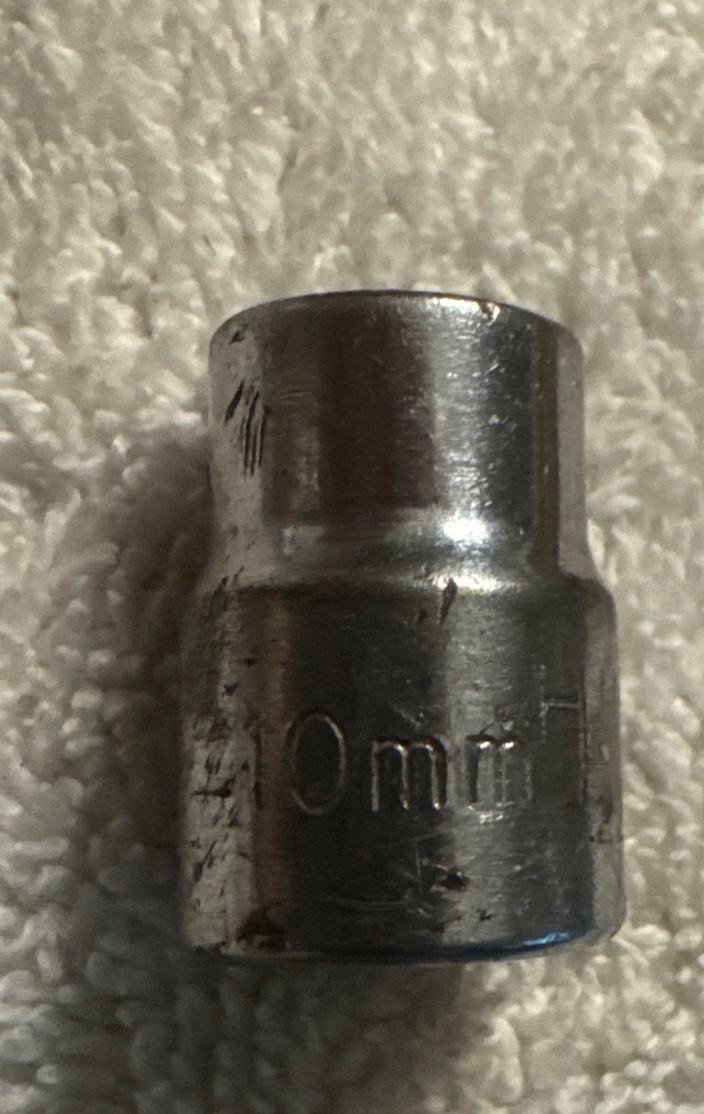 10 mm Husky 3/8″ Drive 6 Point 10mm Socket 22510 USA vtg tool