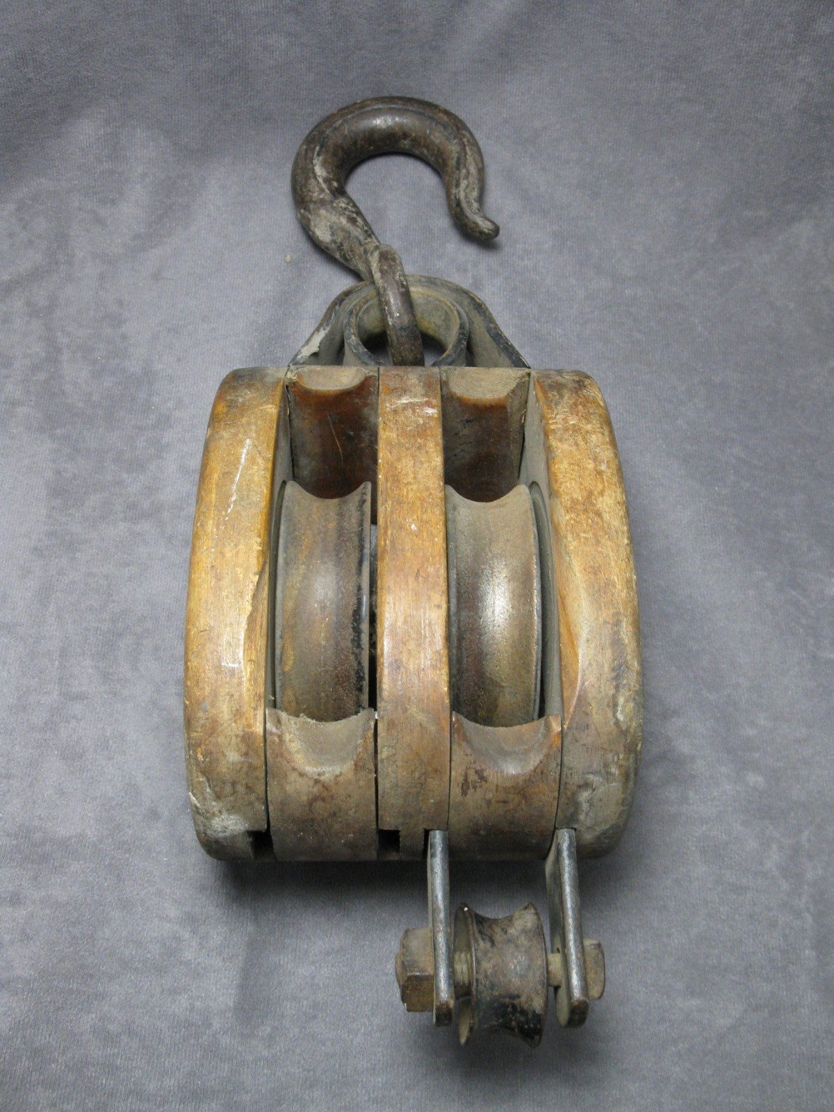 Antique Double Iron & Wood Pulley Block 15″ long x 4.75″ wide & 6.25 lbs