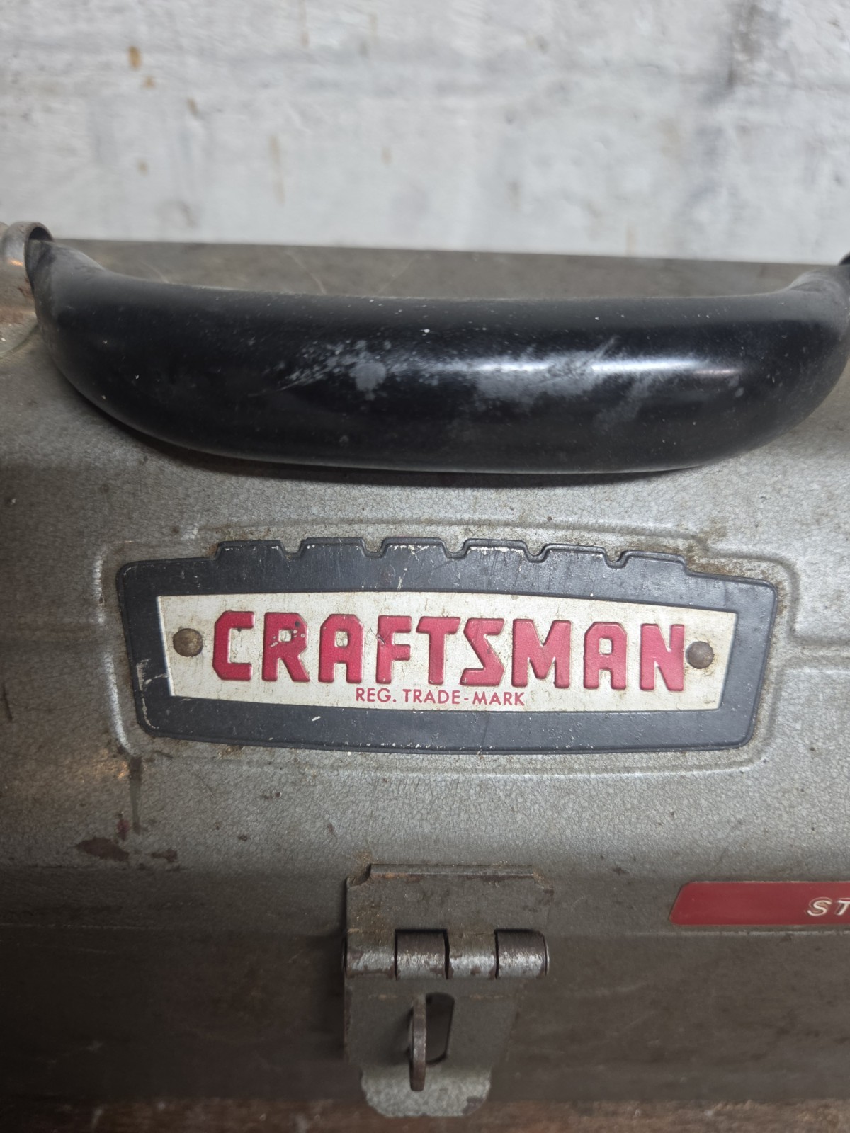 Craftsman 6516 Crown Logo Tombstone Grey Hip Roof Metal Tool Box w/ Tray USA