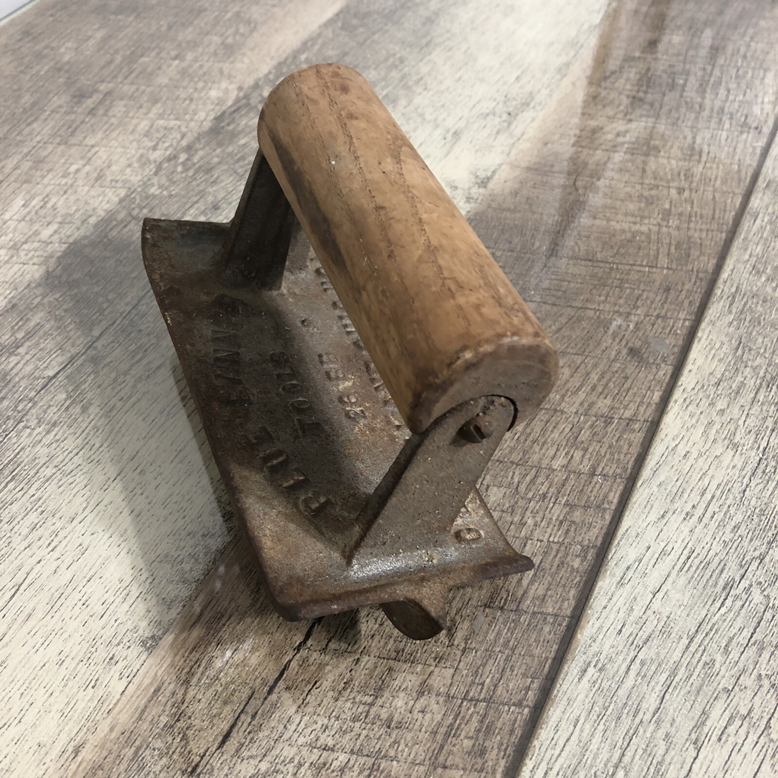 Antique Vintage BLUE BANNER Cement Concrete Edger Tool ~ Cleveland Ohio USA
