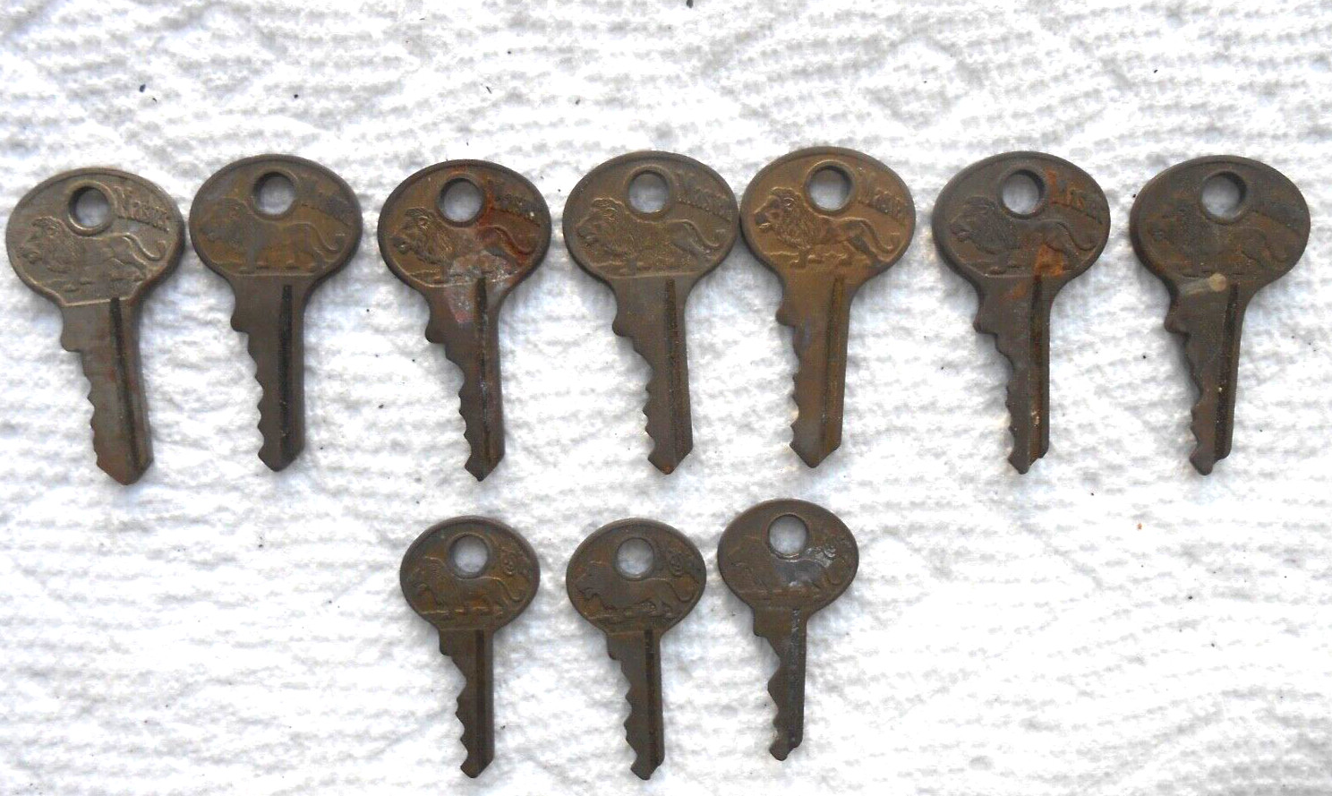 10 (7+3) Vintage Master Lock Co Brass Padlock Keys with Lion