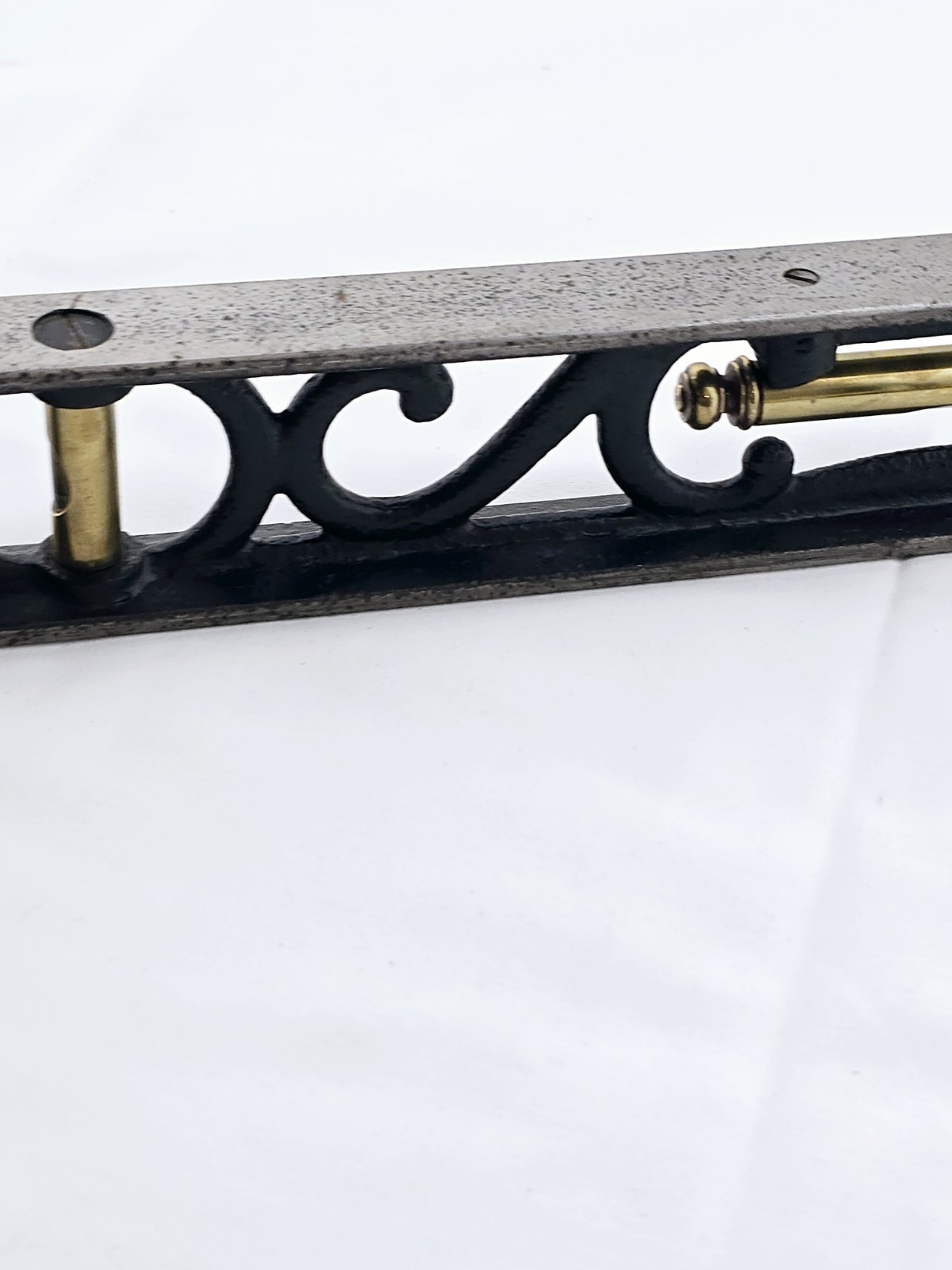 Antique Cast Iron Level 24″