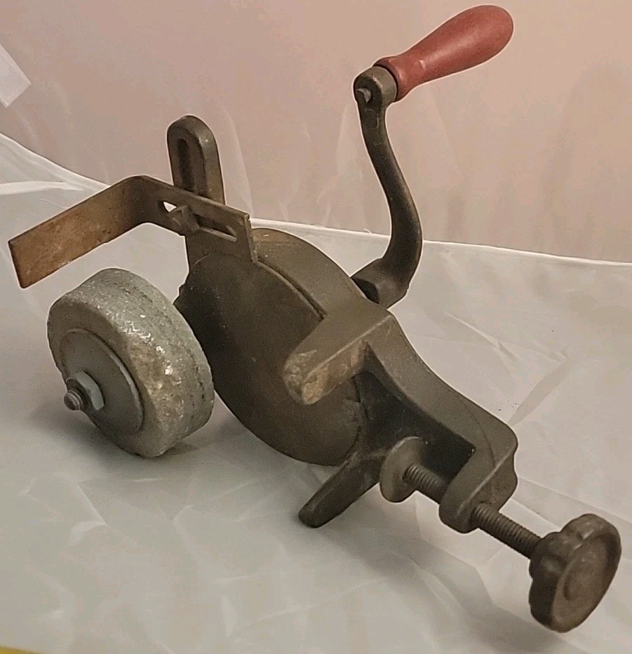Vintage Majestic Co. Bench Grinding Wheel Sharpening Stone Tools Hand Crank