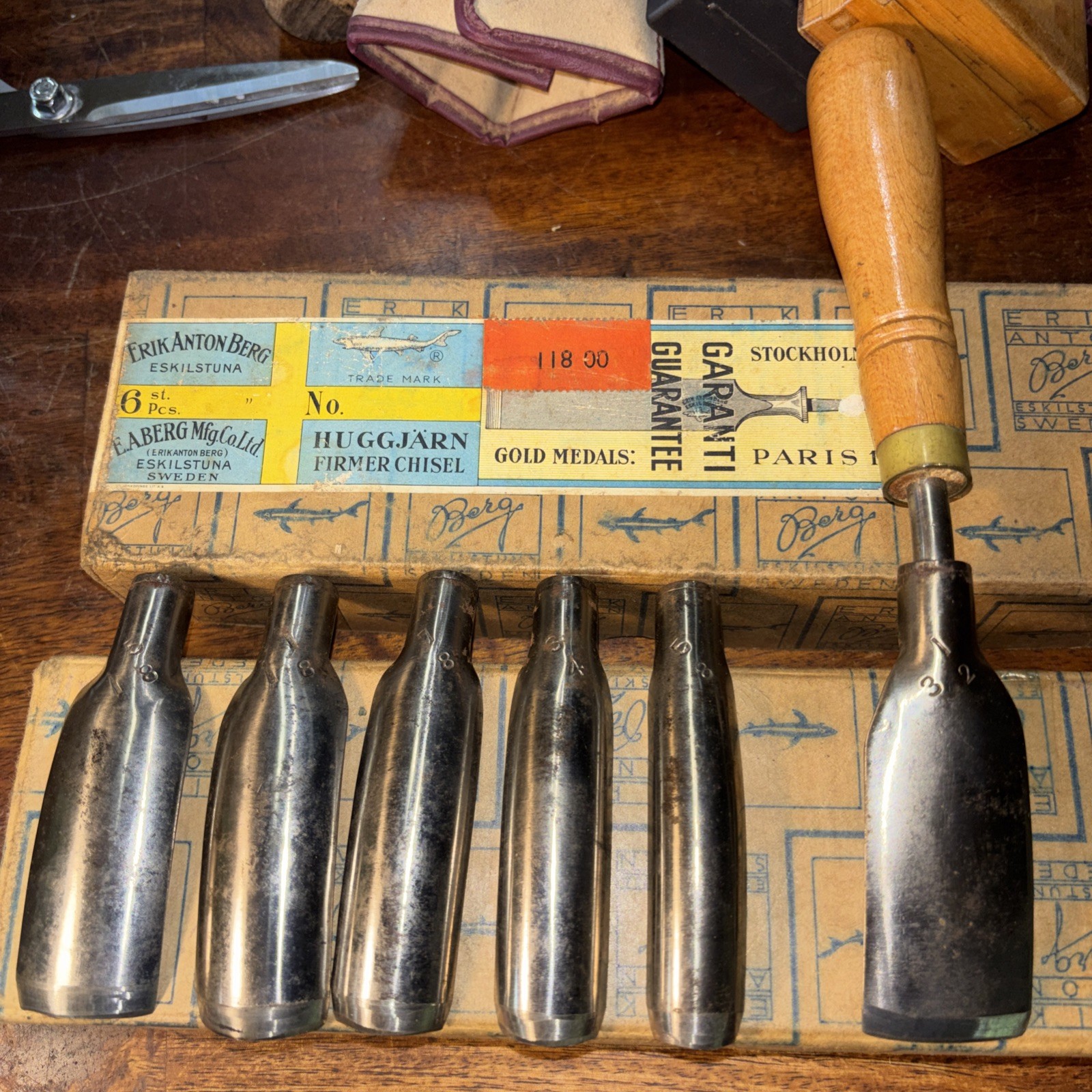 Vintage Erik Anton Berg No. 118 Firmer Chisel Box With 6 Unmarked Size Stamped