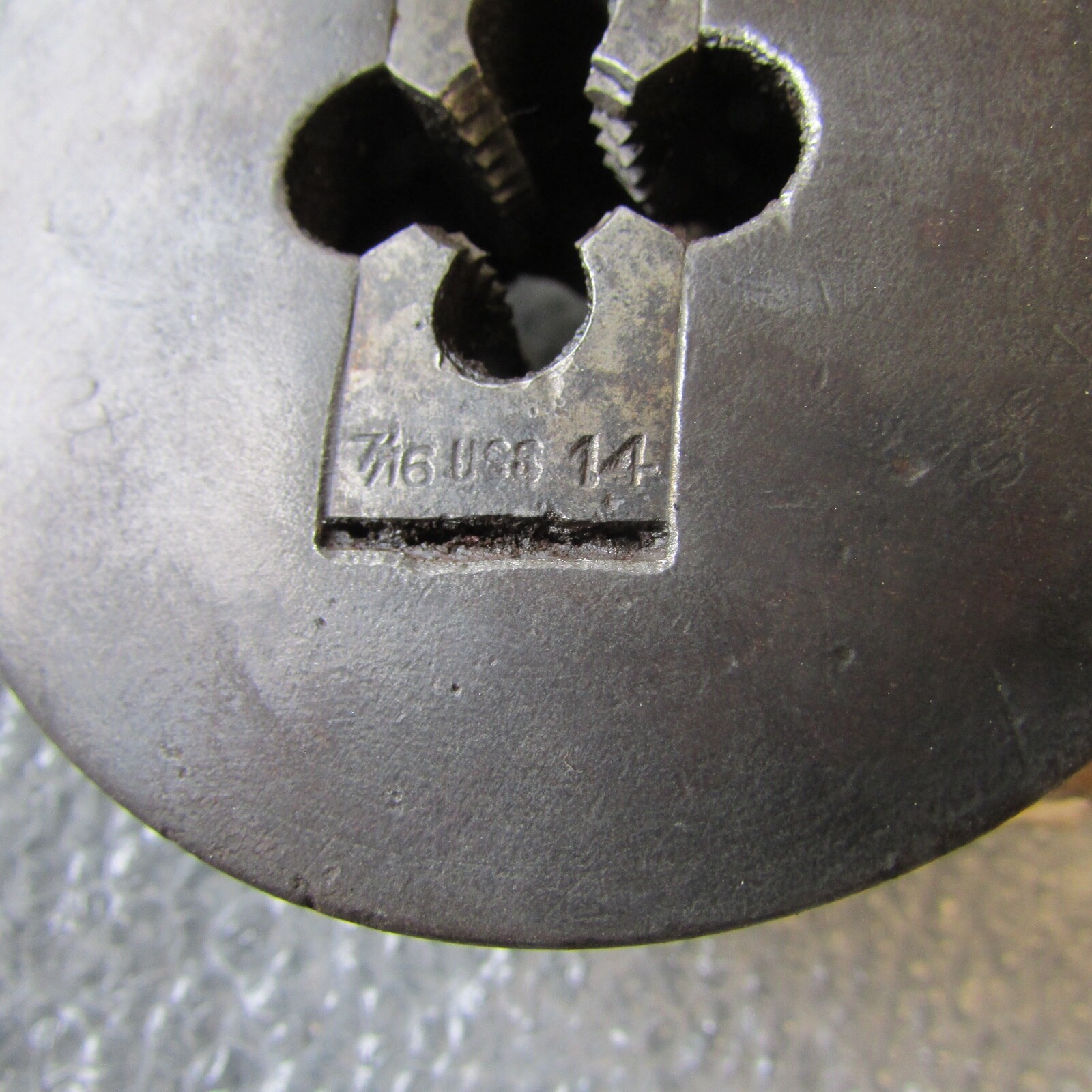 GTD, Greenfield 7/16″-14 die, Little Giant, 2-11/16″ diameter