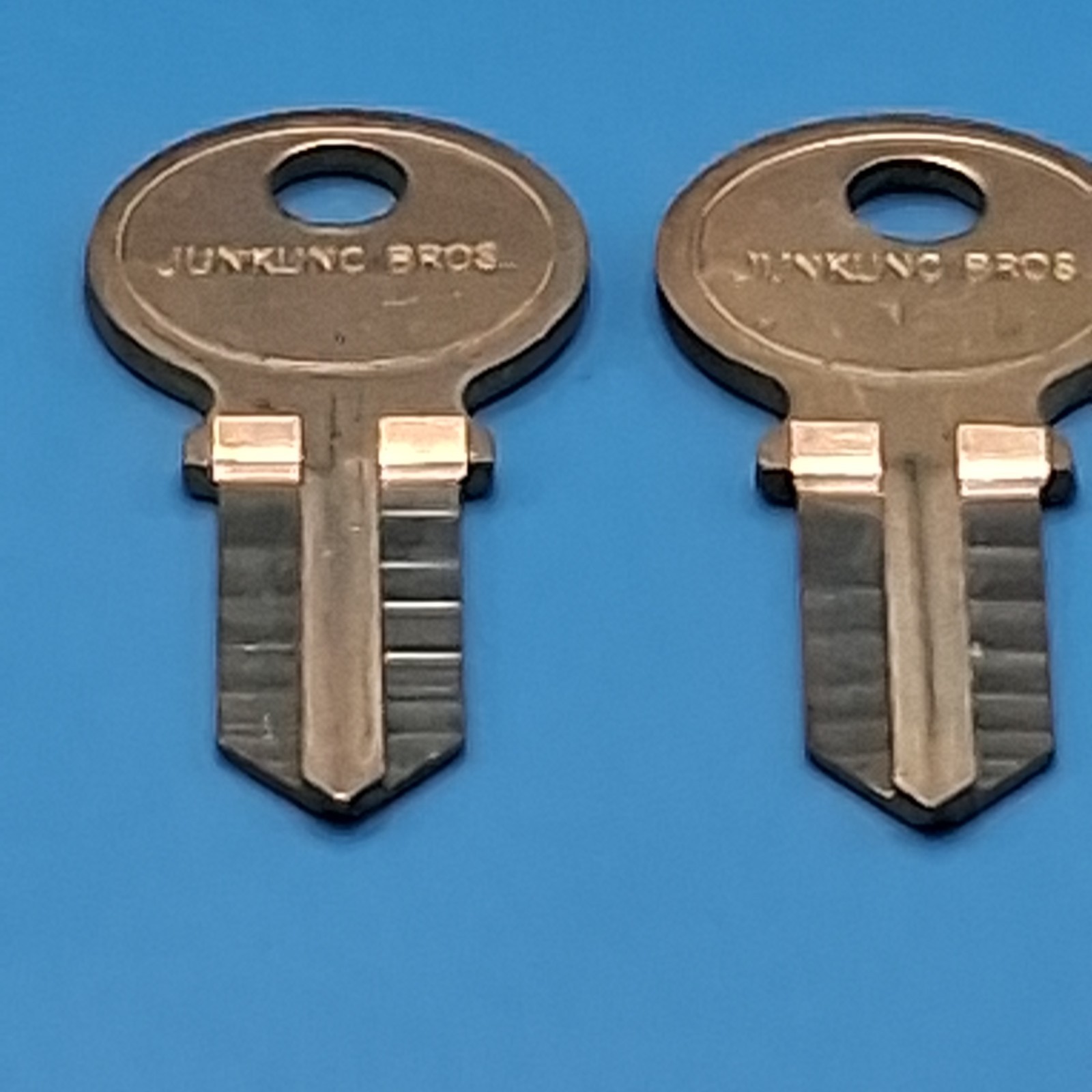 Vintage Junkunc Bros American Lock Co. 1J Brass Key Blanks Lot Of 2 USA