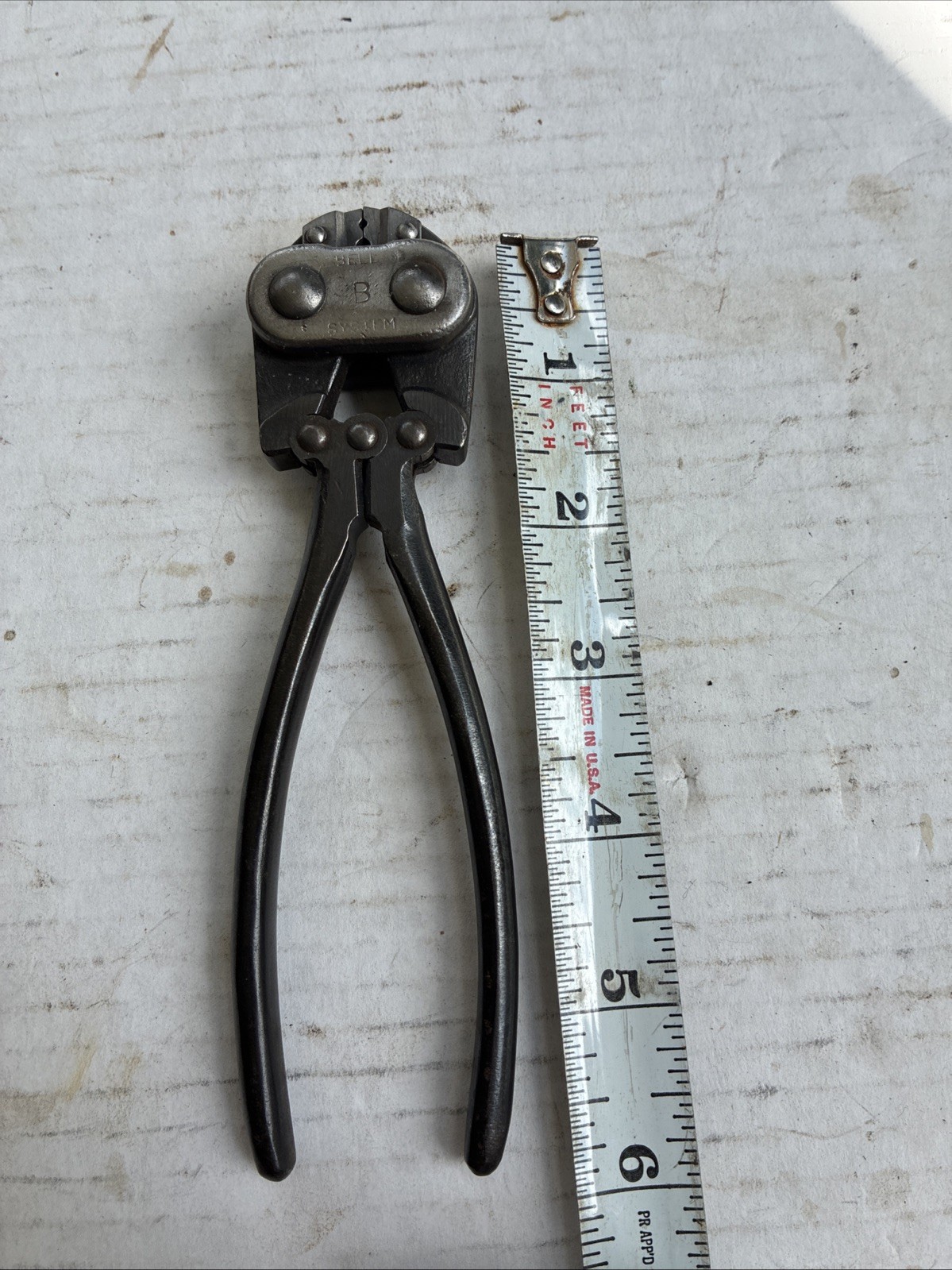 Vintage Bell Systems B Wire Crimper Stripper Plier Telephone Line Hand Tool 6″
