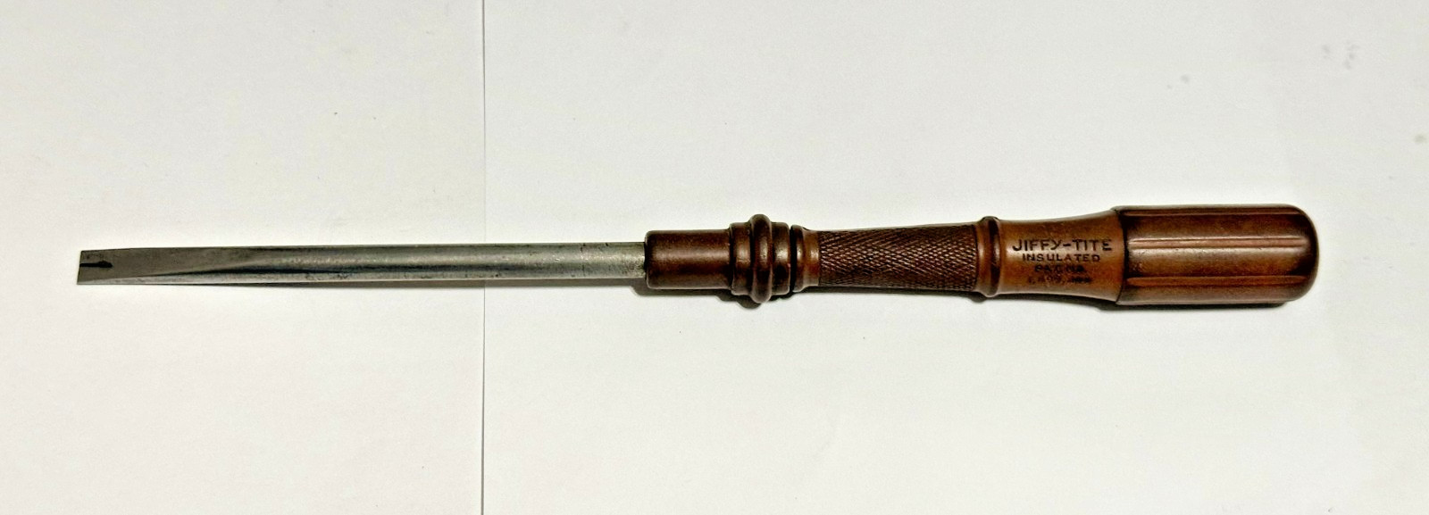 Vintage Jiffy-Tite Screw-Holding Insulated Screwdriver – Millen Mfg Co Boston
