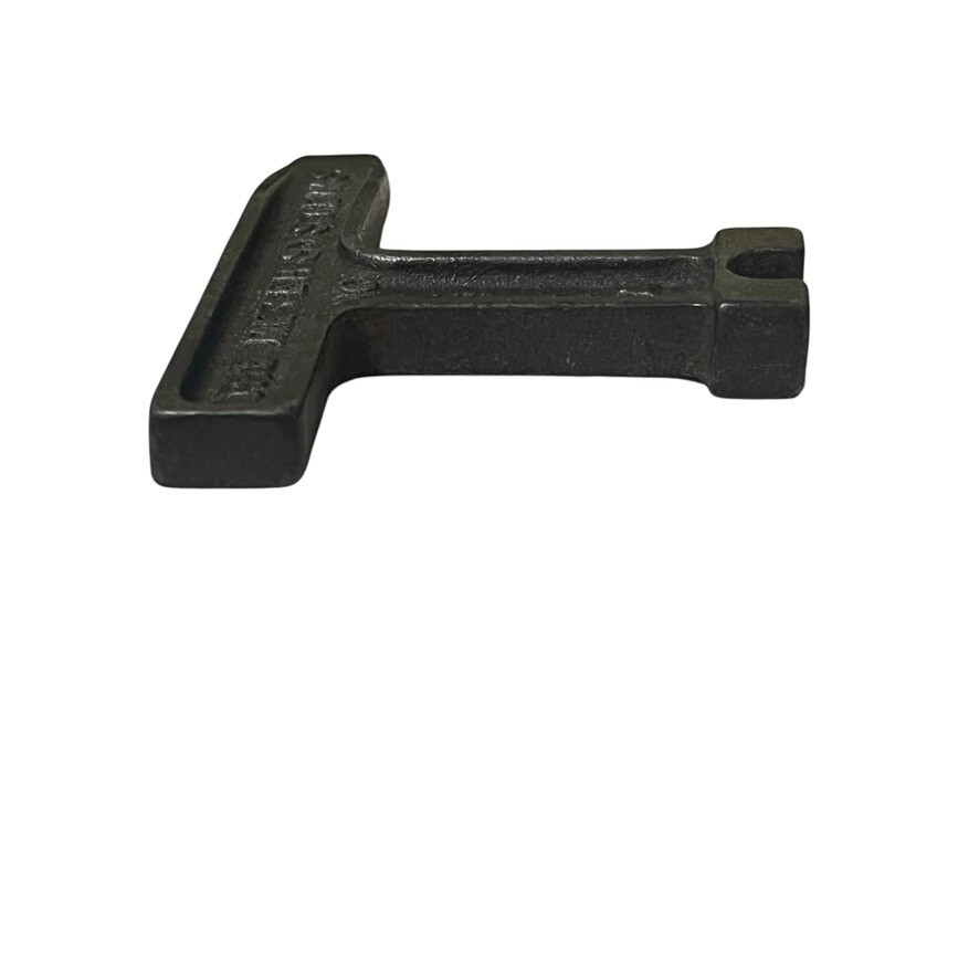 Erie Meter Systems Inc Erie PA B4-523 Key 3-1/8″ Tall x 4″ Wide Vintage