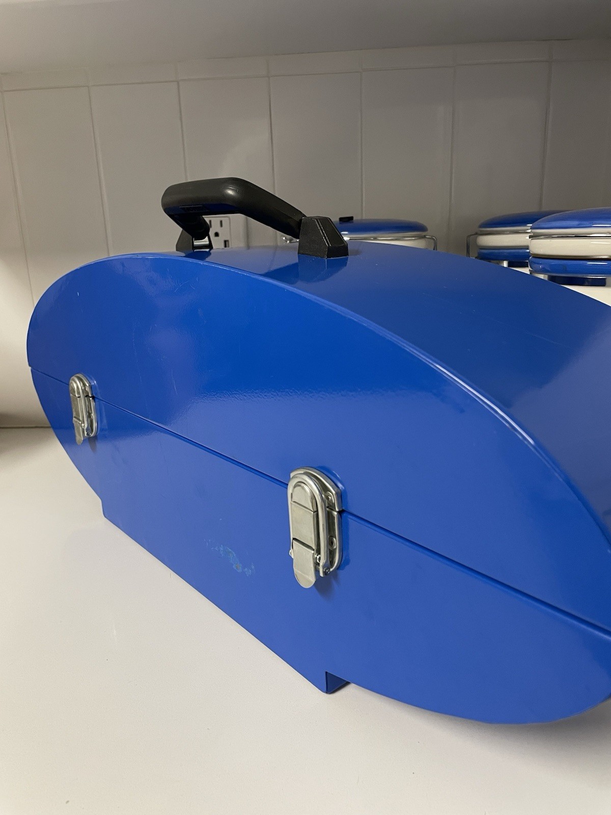 Ford Oval Logo Metal Portable Toolbox Blue 23.75 X 9″ GoBoxes F-1000-V