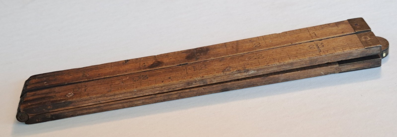 Vintage Unbranded No. 61 Folding Wood Ruler 24″ Boxwood With Brass Hinges Tool