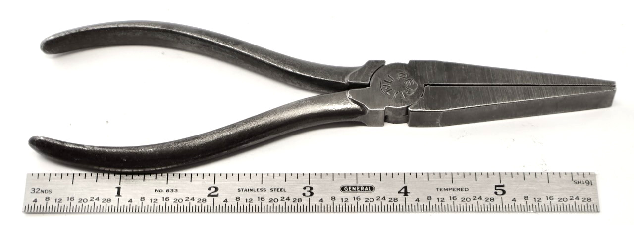 6.25” PERI (Italy) Duck Bill Pliers / Vintage Hand Tool / Mountain Top Tools