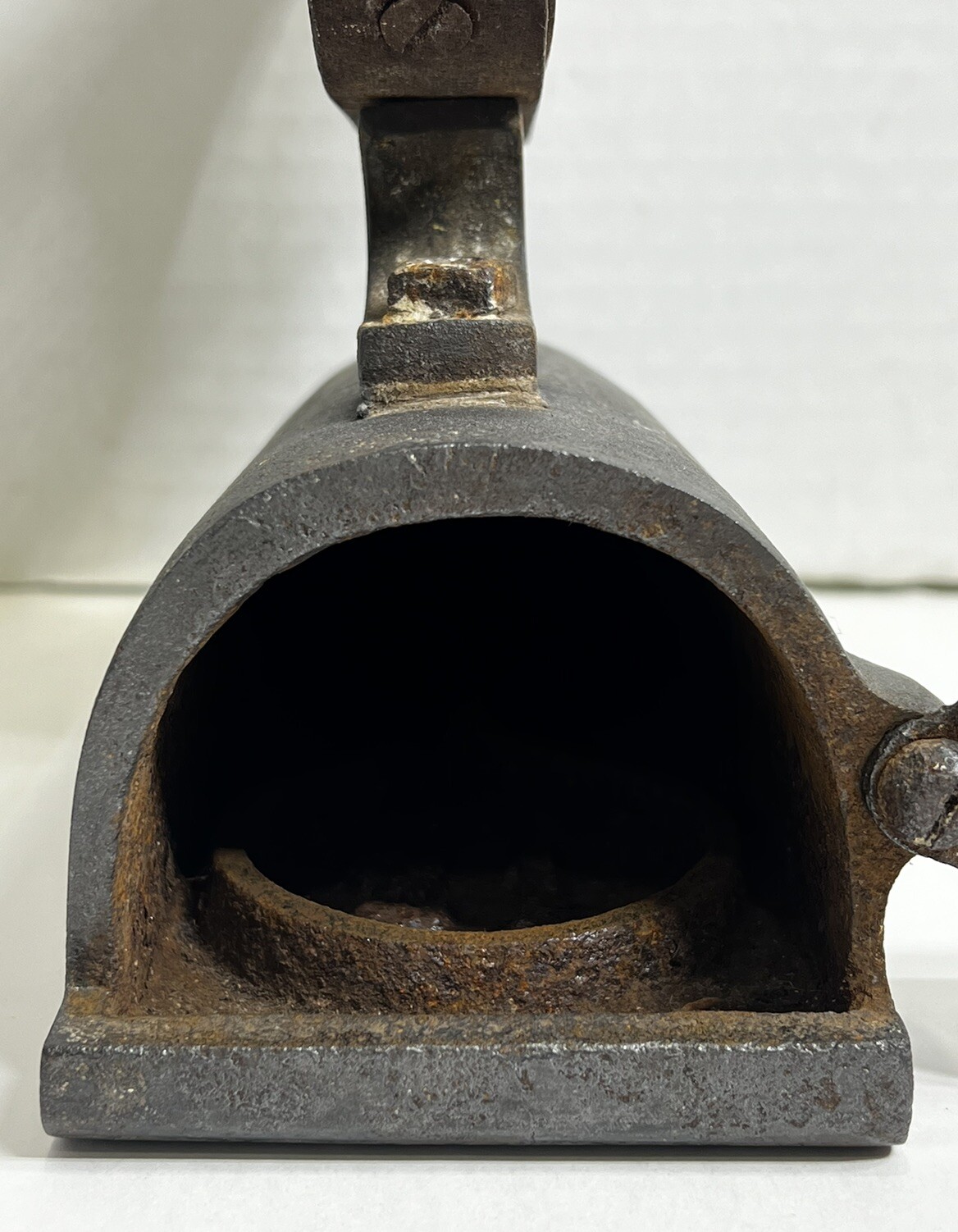 Antique Unbranded Lead Slug Iron with Wooden Handle 8.5″ x 3.5″ SEE PICS