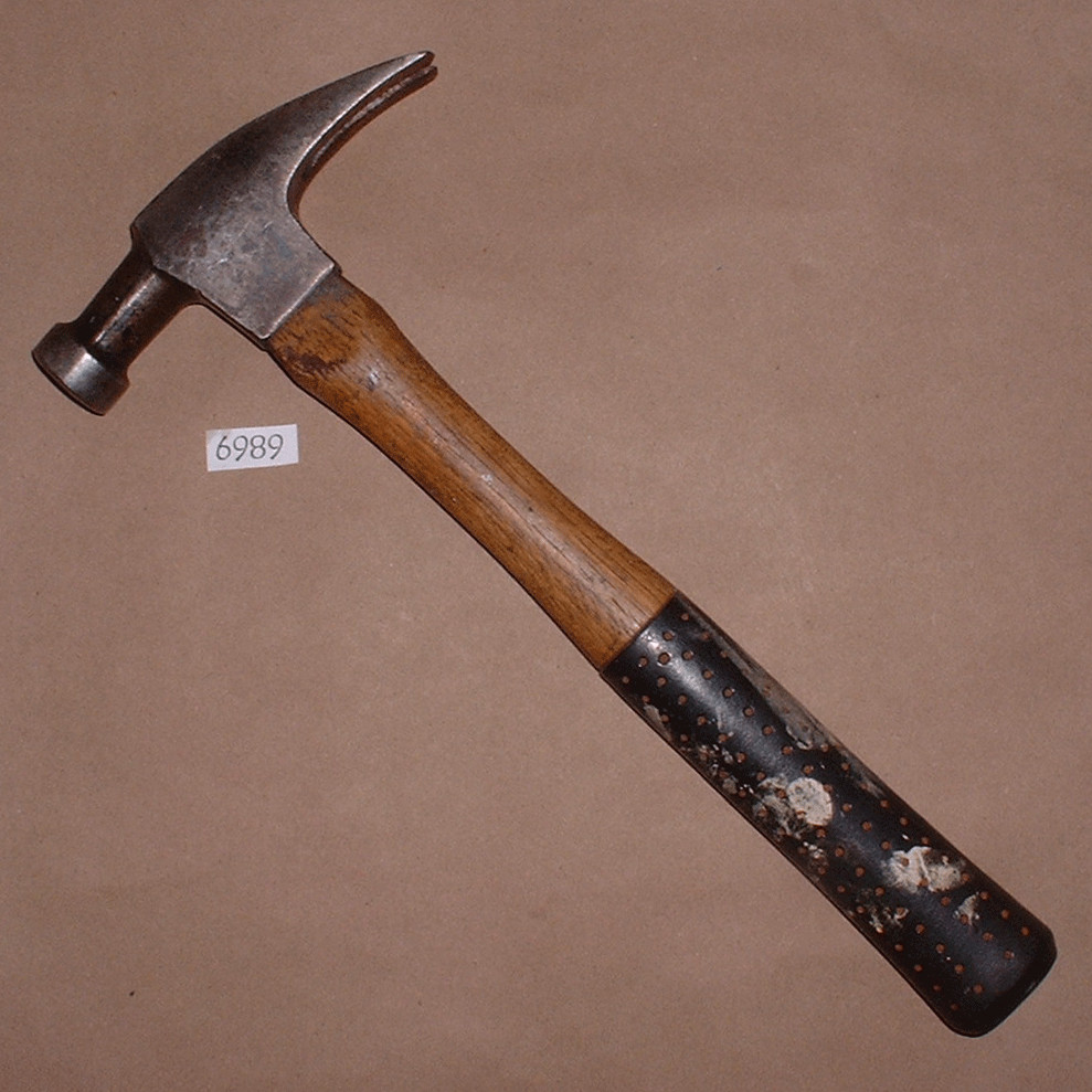Vintage 16 oz. Straight Claw Hammer with Brown Rubber Grip Wood Handle – 416R