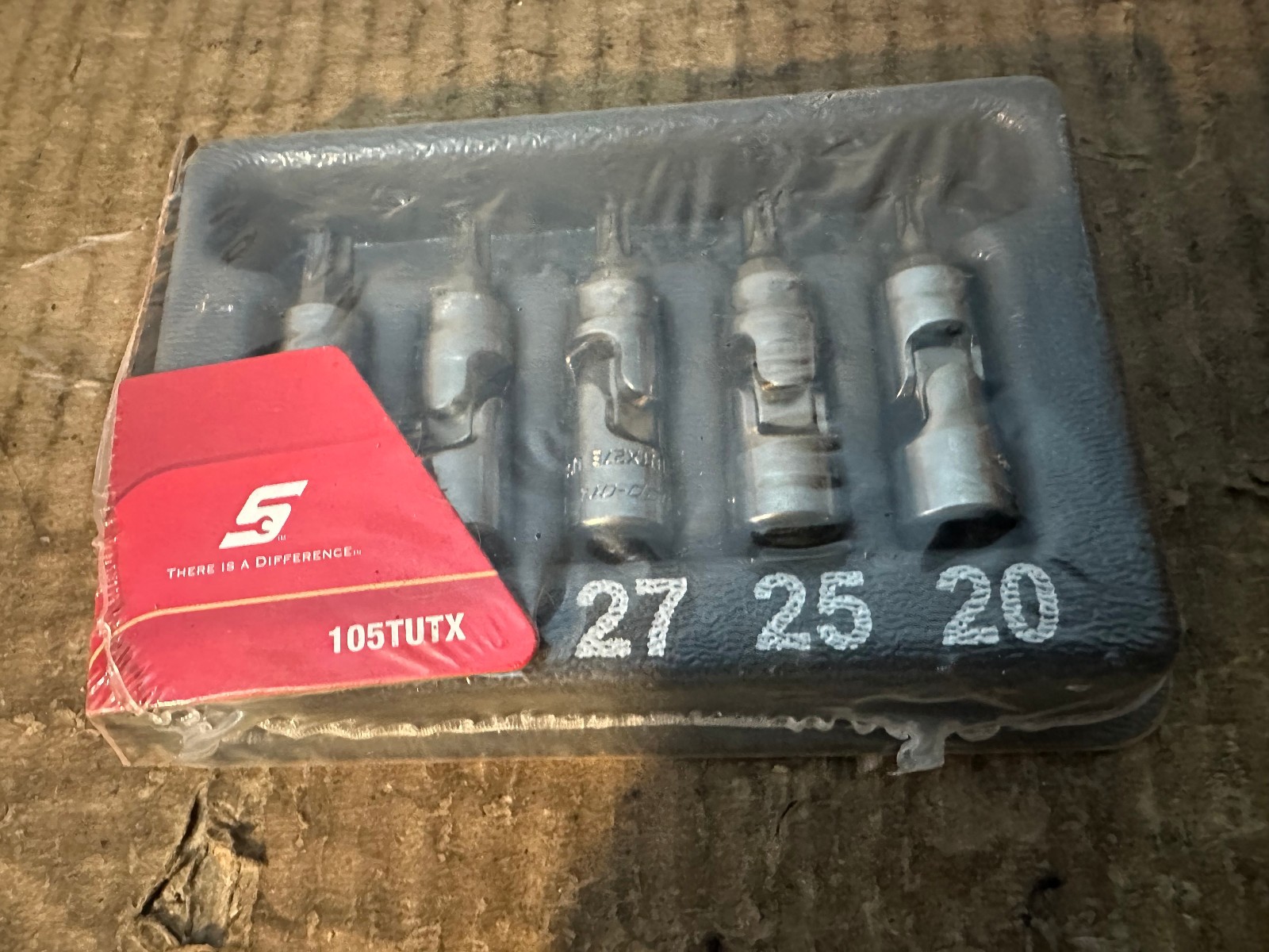 *NEW* SNAP-ON 5 PC 1/4″ DRIVE STUBBY SWIVEL TORX BIT SOCKET SET 105TUTX – SEALED