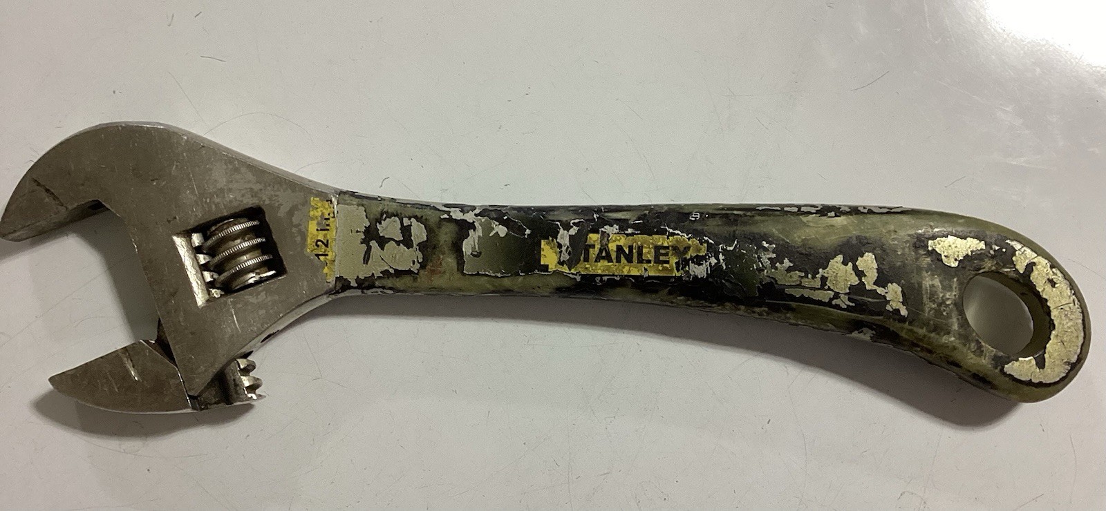 VINTAGE & UNIQUE STANLEY 7-85-786 12” ADJUSTABLE WRENCH-FACTORY COATING PATINA