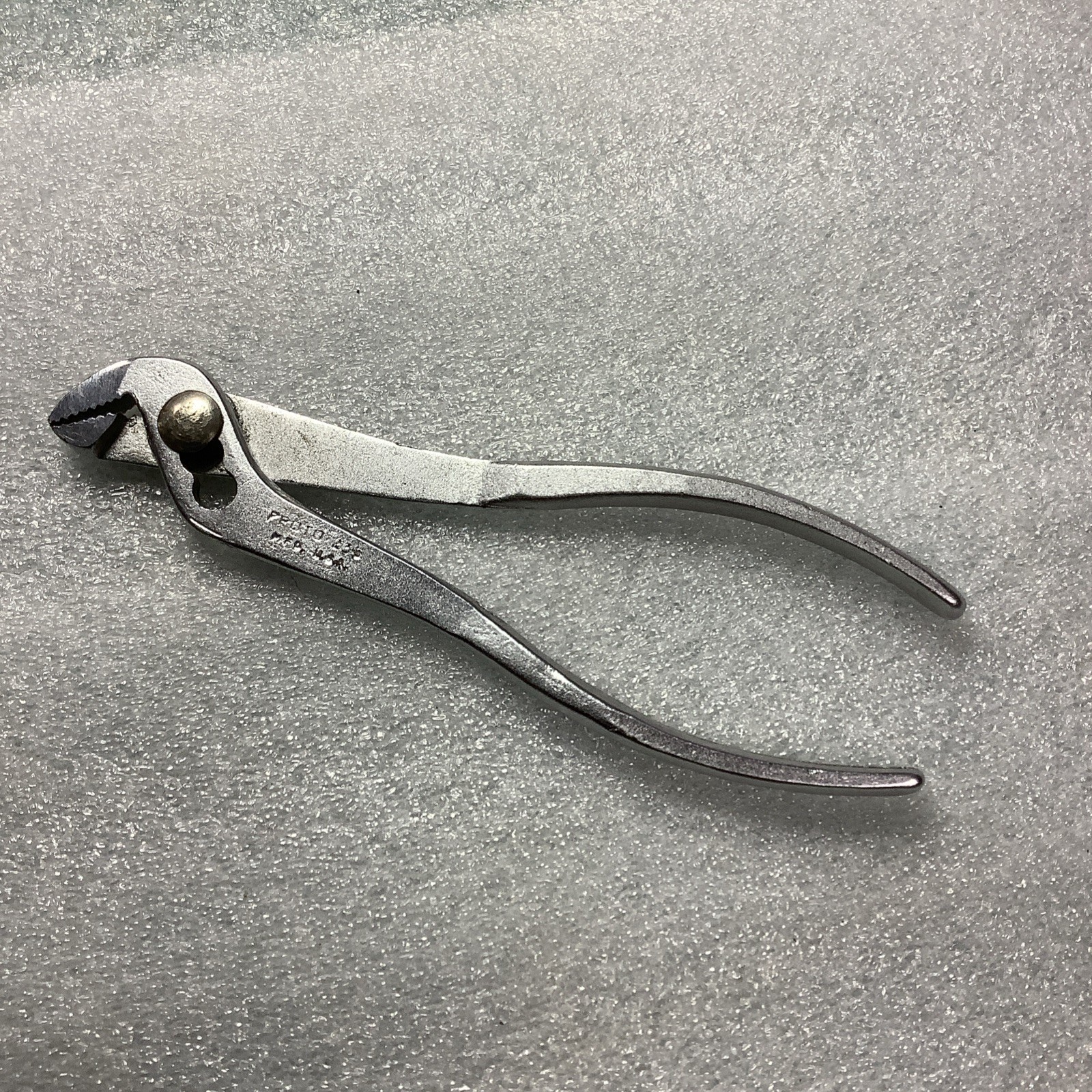 Vintage Proto 235 4-1/2″ Adjustable Ignition Pliers – Made In USA Nice Shape
