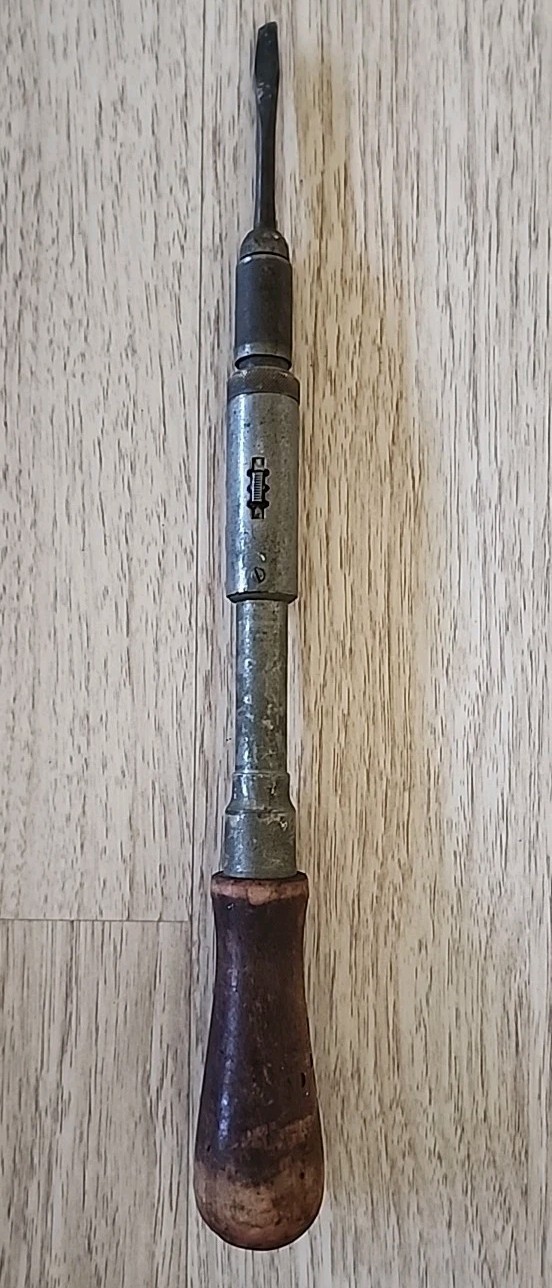Antique Yankee N. 30 North Bros. 1920’s spiral ratcheting screw driver