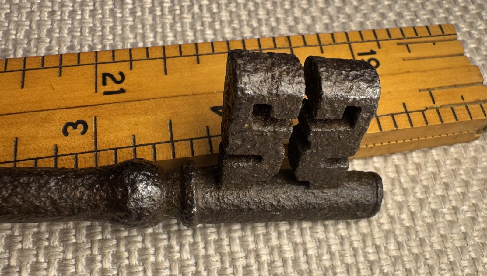 🌿 🗝️Antique Skeleton Key Solid Barrel Key authentic Antique Key!