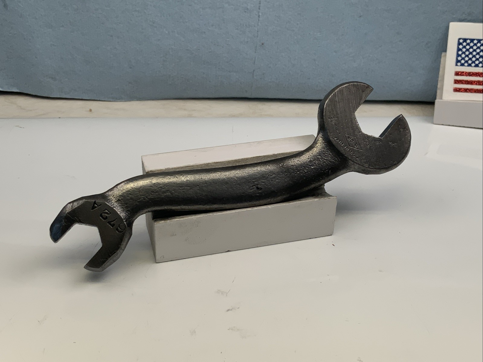 Whitman And Barnes 672A, S-shaped Open End Wrench, Marked 1/4 & 5/16, USA