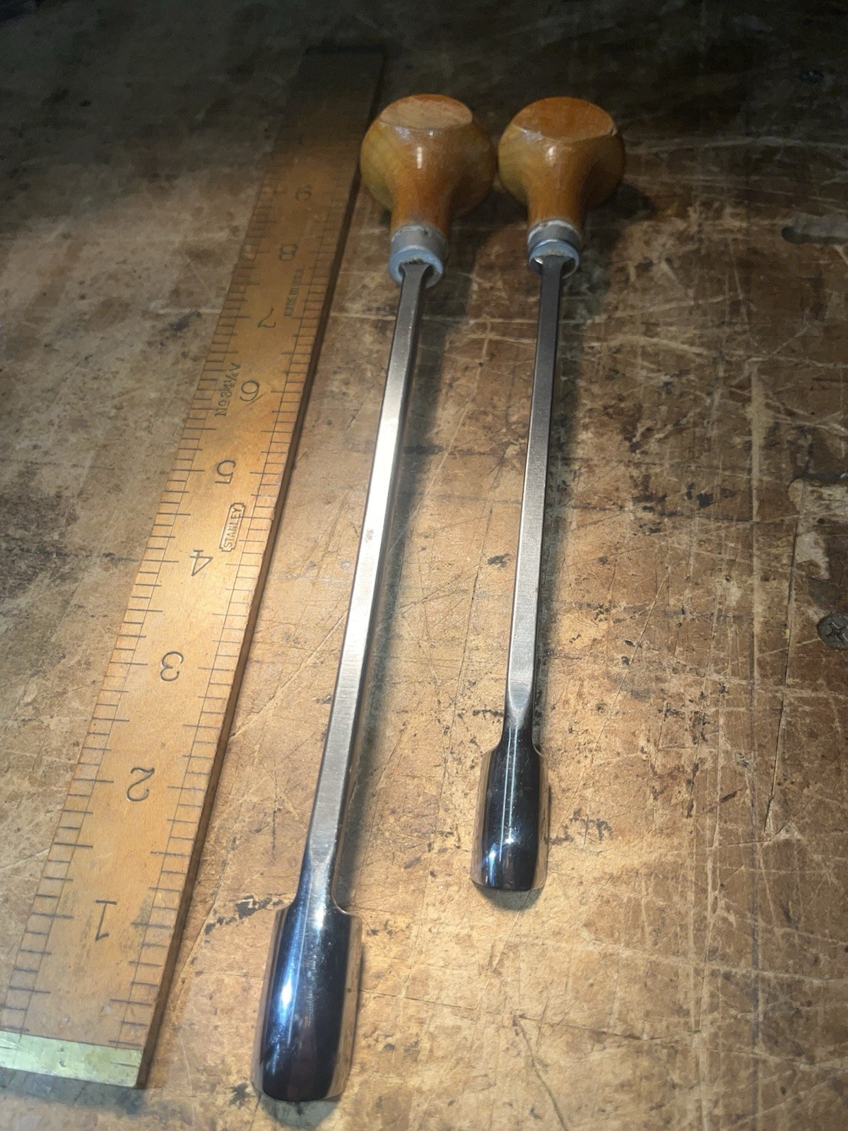 Obsolete ? Pfeil Swiss Made Luthiers Gouges